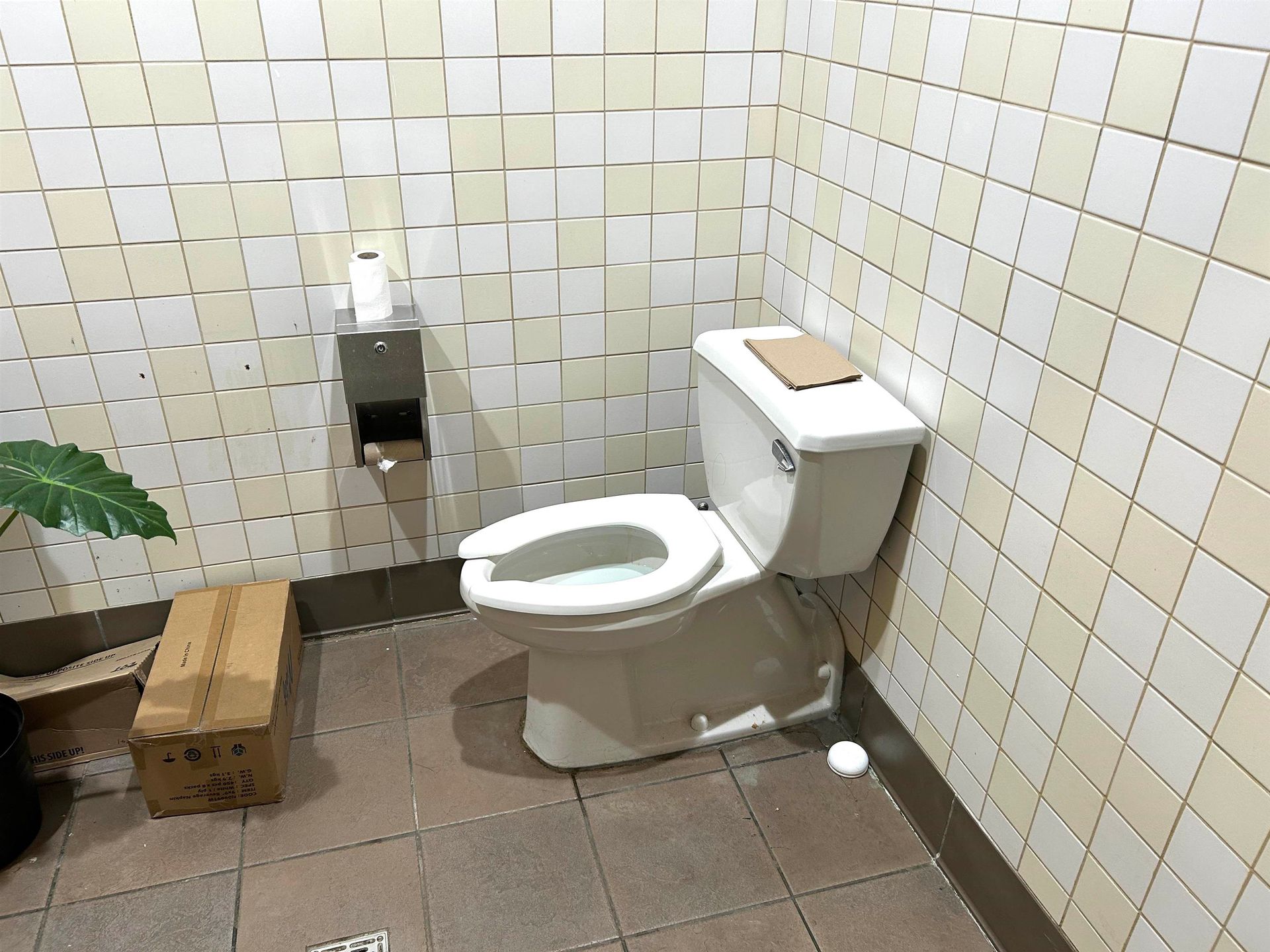 Photo 15 at 2948 W 4th Avenue, Kitsilano, Vancouver West Photo 15 at 2948 W 4th Avenue, Kitsilano, Vancouver West