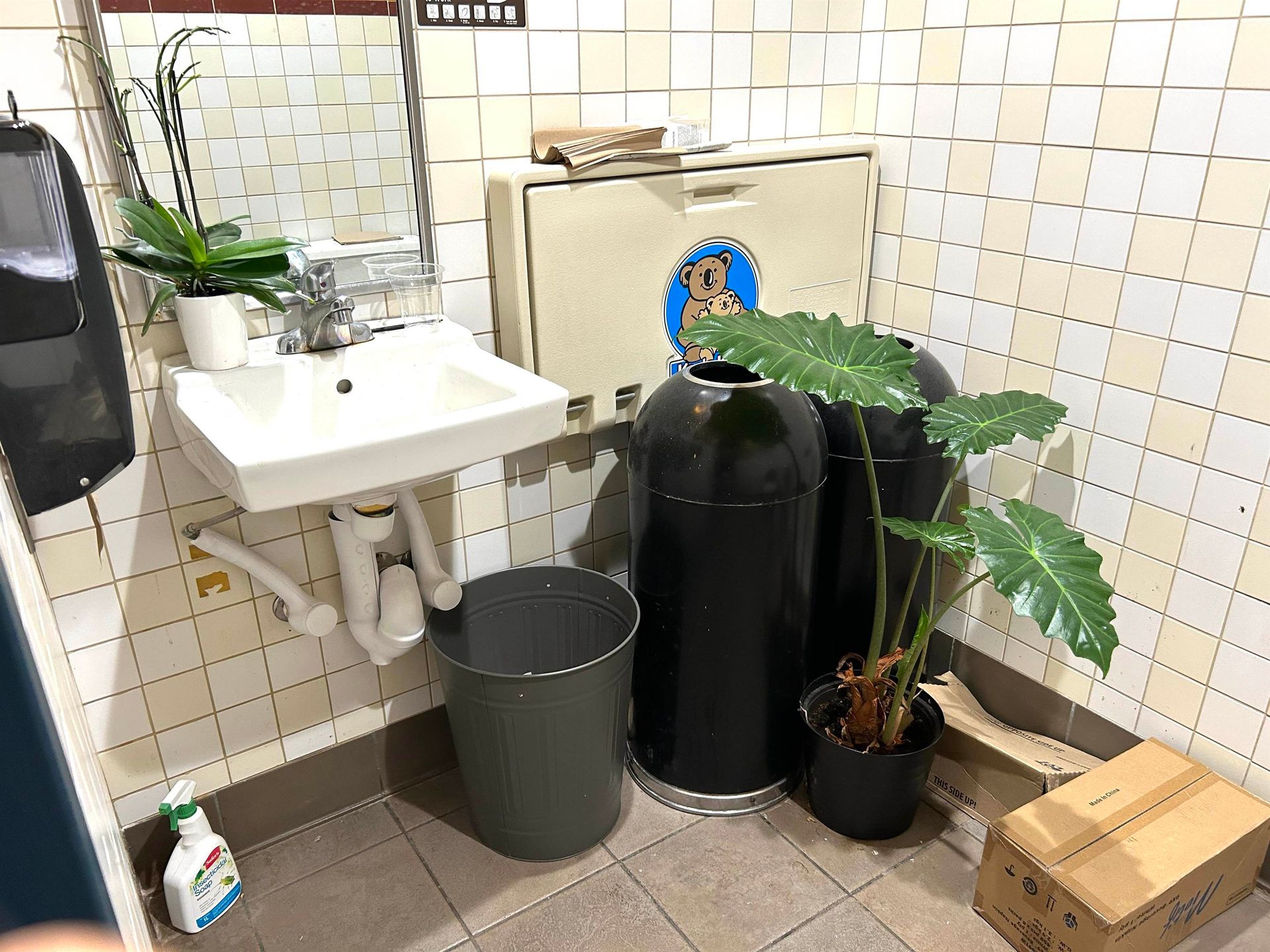 Photo 16 at 2948 W 4th Avenue, Kitsilano, Vancouver West Photo 16 at 2948 W 4th Avenue, Kitsilano, Vancouver West