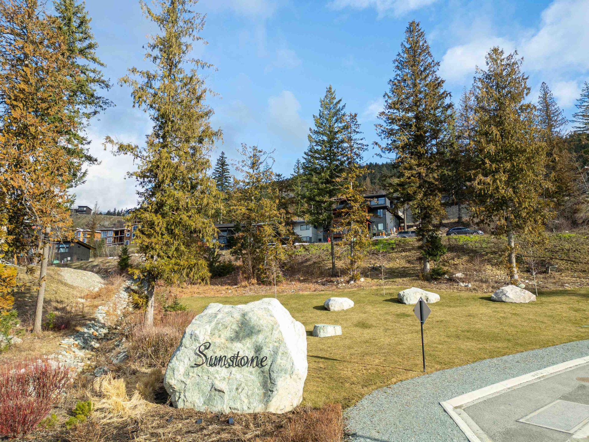 Photo 8 at 7682 Cerulean Drive, Pemberton Photo 8 at 7682 Cerulean Drive, Pemberton