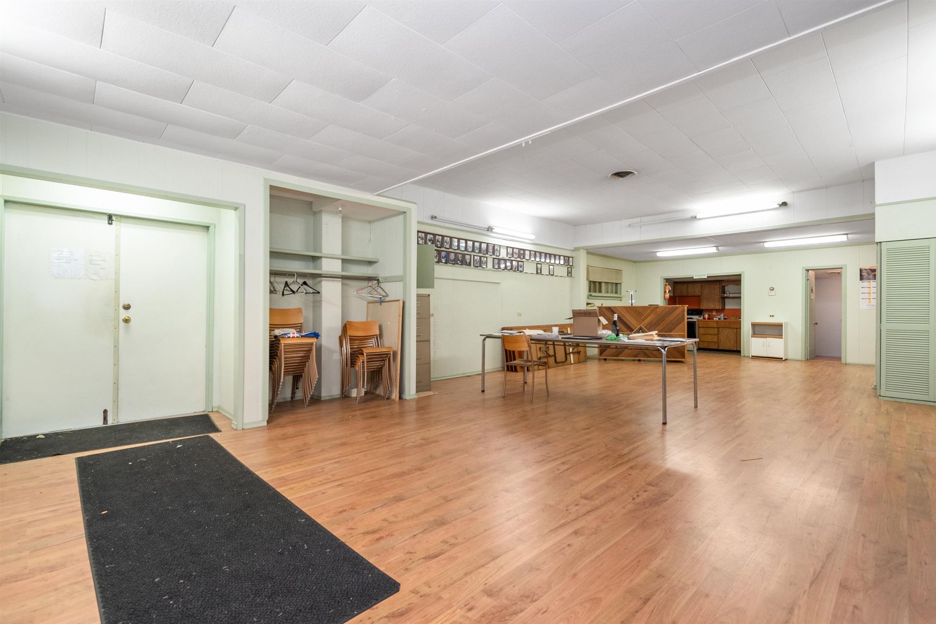 Photo 3 at 841 4th Avenue, Hope, Hope & Area Photo 3 at 841 4th Avenue, Hope, Hope & Area