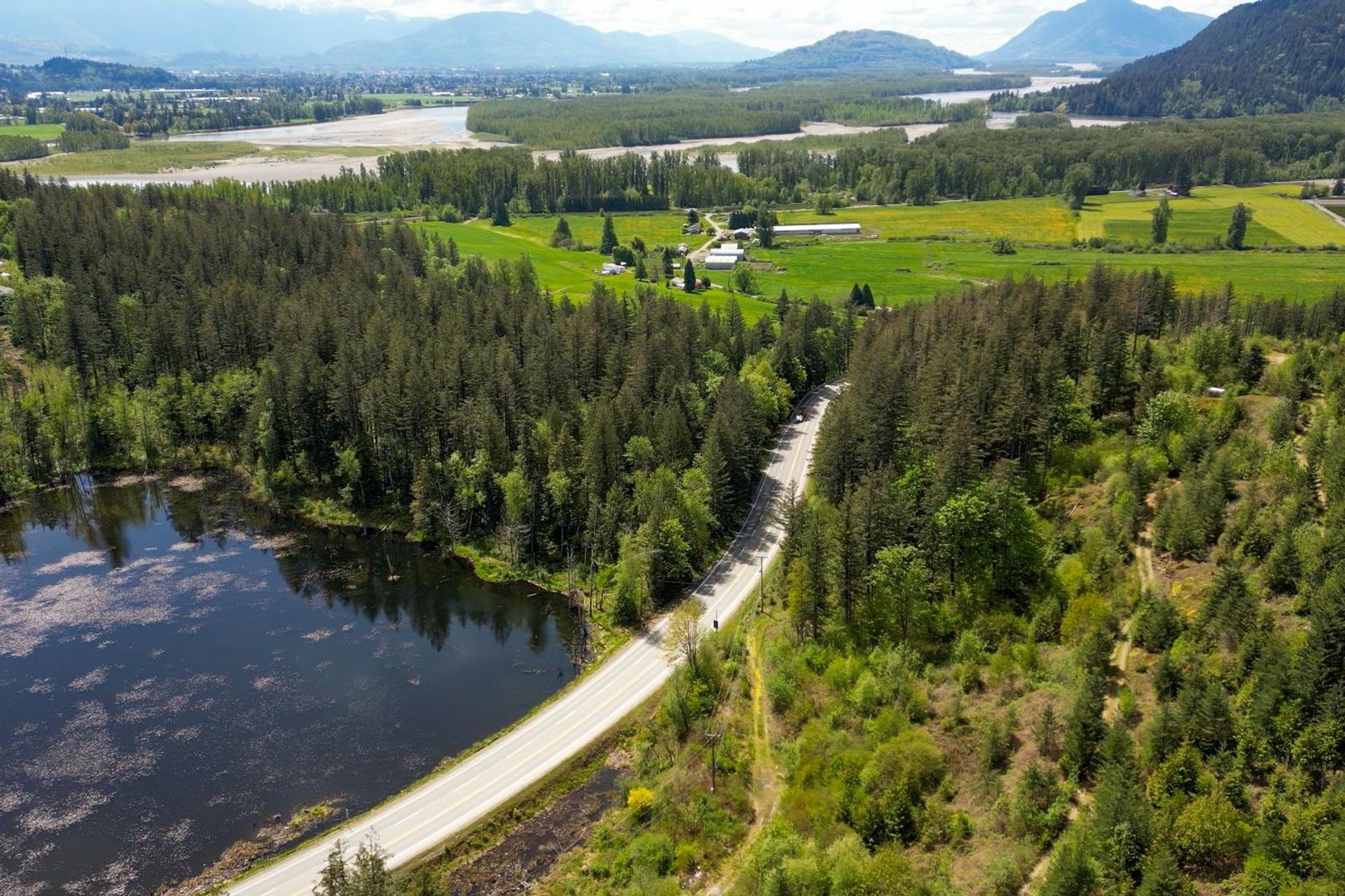 Photo 18 at 1724 Lougheed Highway, Mt Woodside, Agassiz Photo 18 at 1724 Lougheed Highway, Mt Woodside, Agassiz