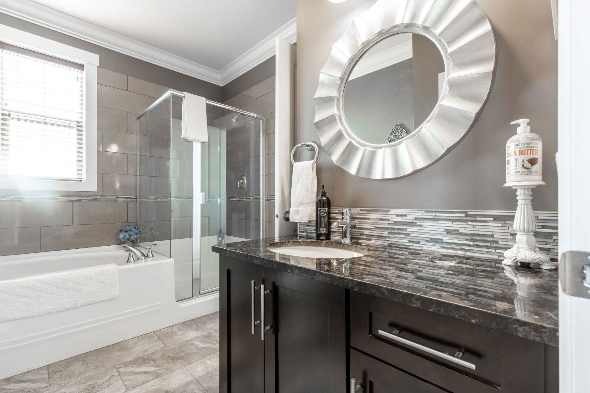 Photo 7 at 2379 Chardonnay Lane, Aberdeen, Abbotsford Photo 7 at 2379 Chardonnay Lane, Aberdeen, Abbotsford