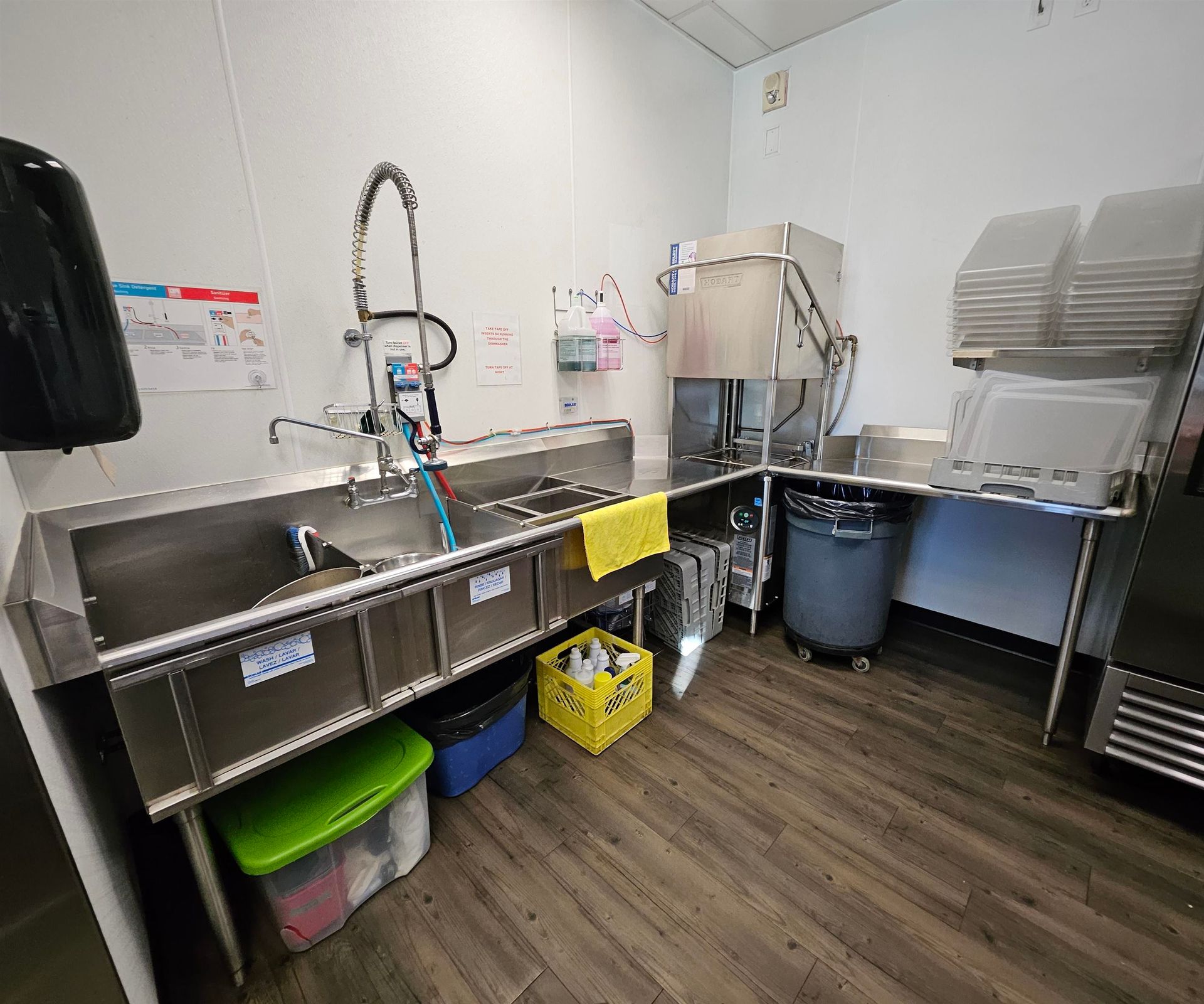 Photo 13 at 873 Village Drive, Riverwood, Port Coquitlam Photo 13 at 873 Village Drive, Riverwood, Port Coquitlam