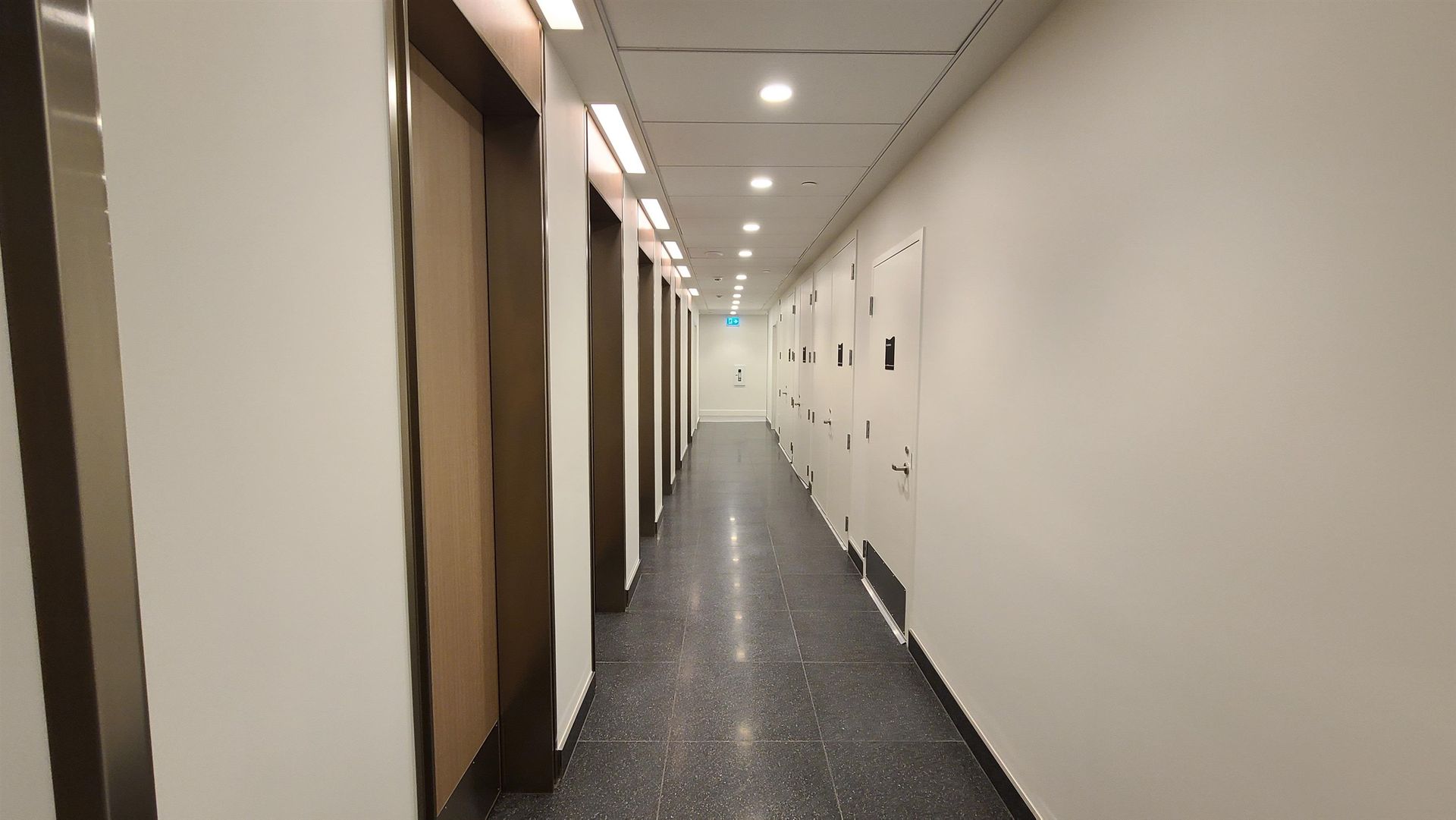 Photo 9 at 940 - 320 Granville Street, Downtown VW, Vancouver West Photo 9 at 940 - 320 Granville Street, Downtown VW, Vancouver West