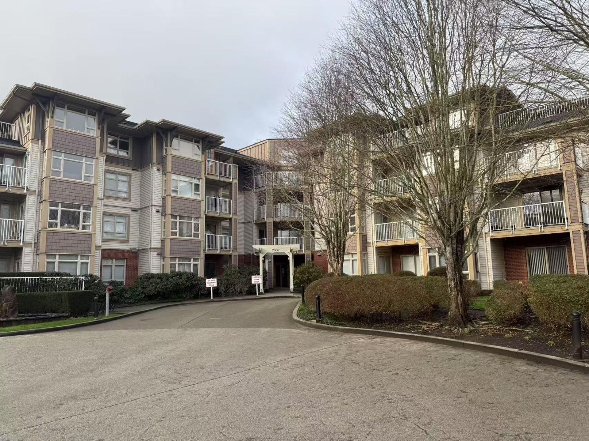 209 - 7337 Macpherson Avenue, Metrotown, Burnaby South by Anthony Drlje PREC* 209 - 7337 Macpherson Avenue, Metrotown, Burnaby South