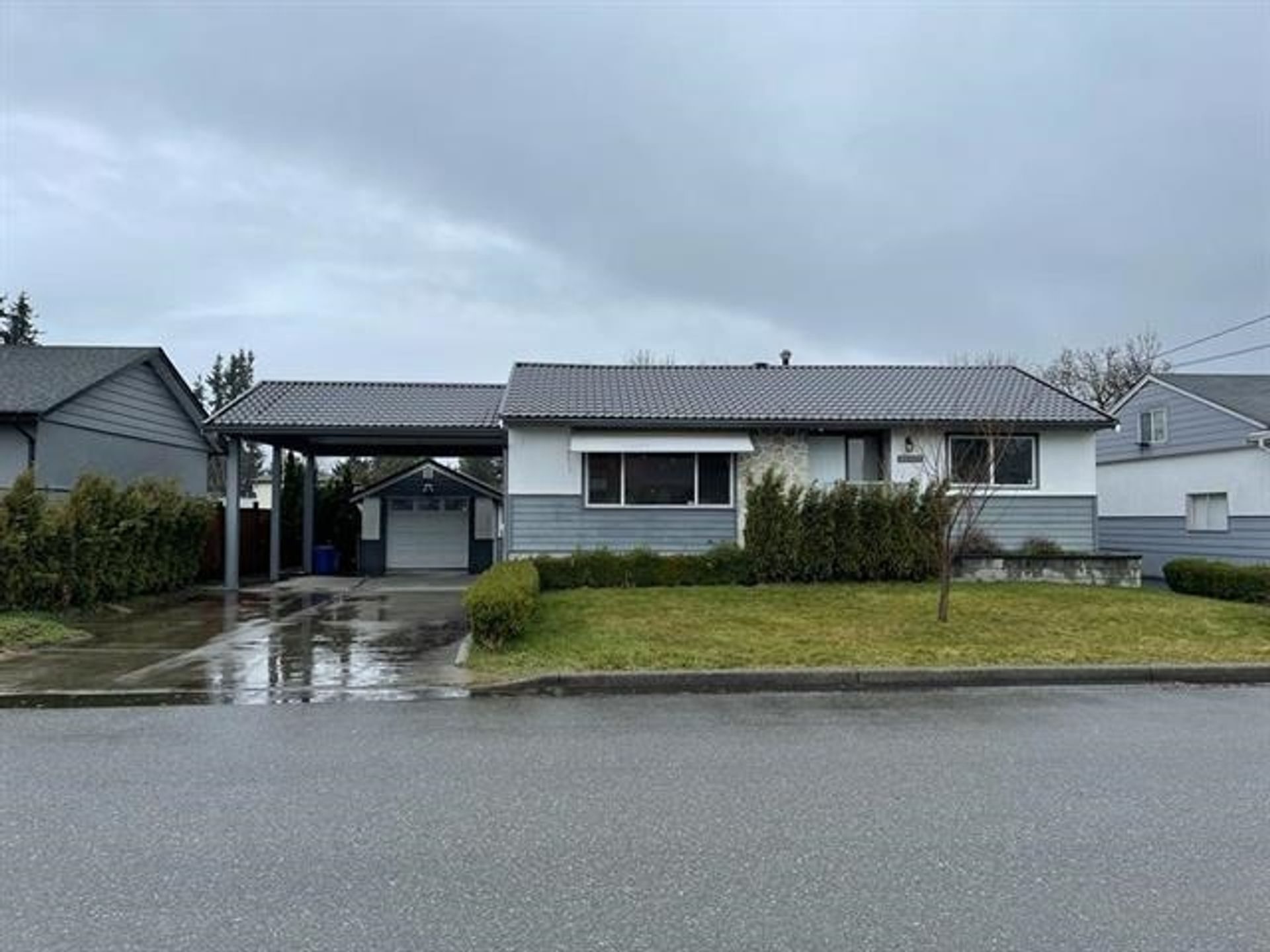 46615 Fraser Avenue, Chilliwack Proper East, Chilliwack  by Tanis Sullivan Real Estate Advisor 46615 Fraser Avenue, Chilliwack Proper East, Chilliwack