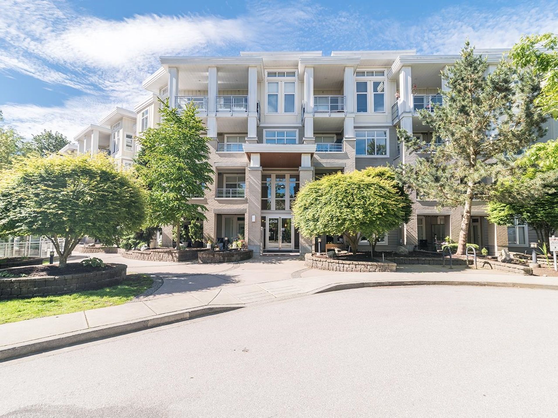 115 - 15428 31 Avenue, Grandview Surrey, South Surrey White Rock photo number 2 115 - 15428 31 Avenue, Grandview Surrey, South Surrey White Rock photo number 2