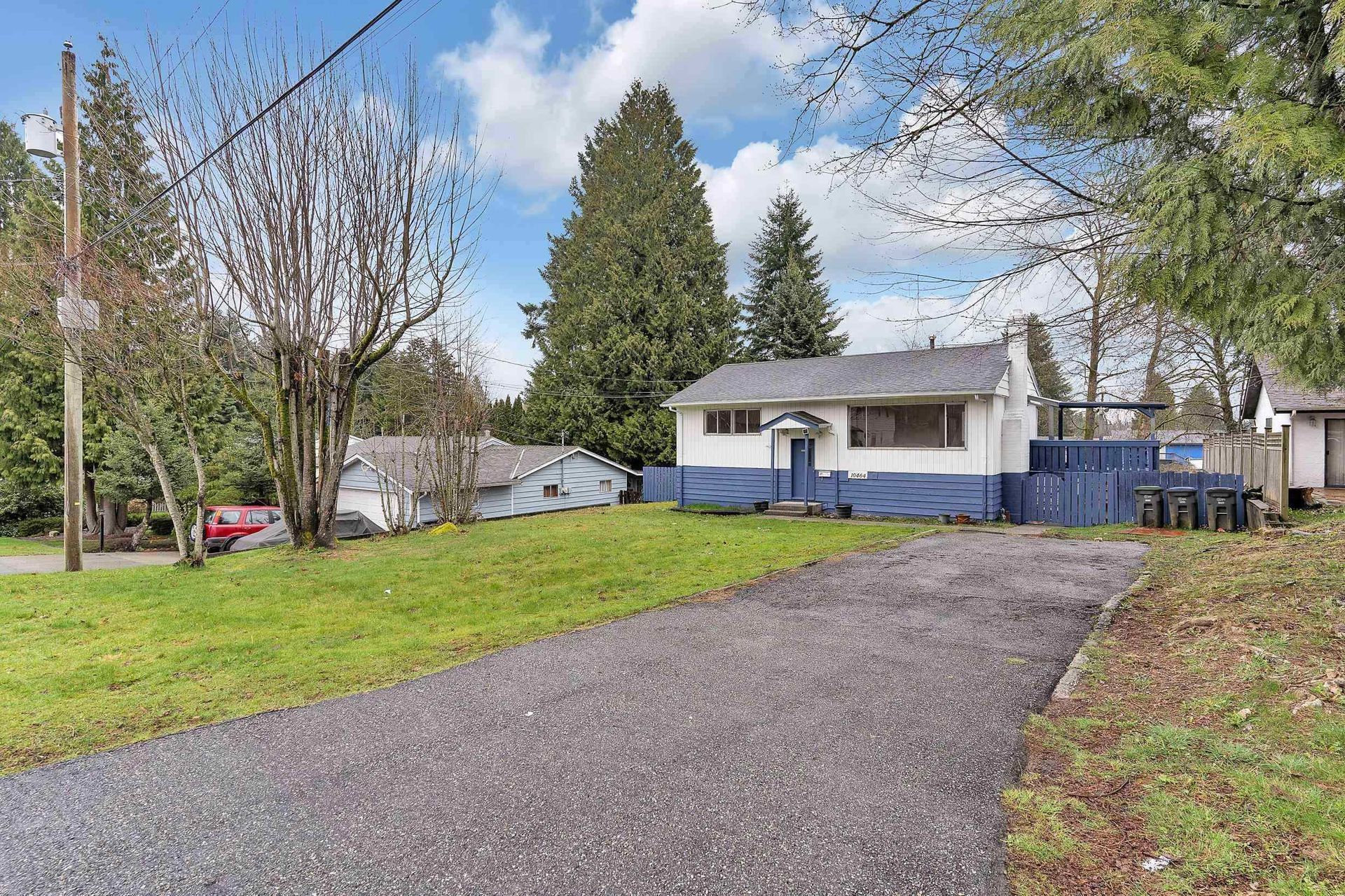 Photo 2 at 10464 154a Street, Guildford, North Surrey Photo 2 at 10464 154a Street, Guildford, North Surrey