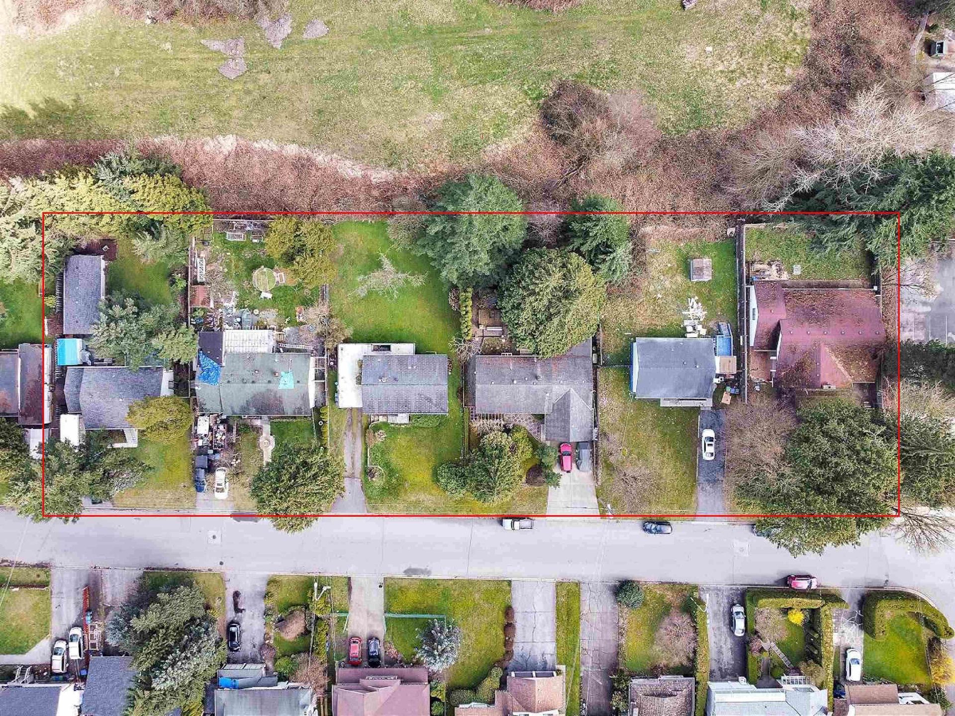 Photo 5 at 10464 154a Street, Guildford, North Surrey Photo 5 at 10464 154a Street, Guildford, North Surrey