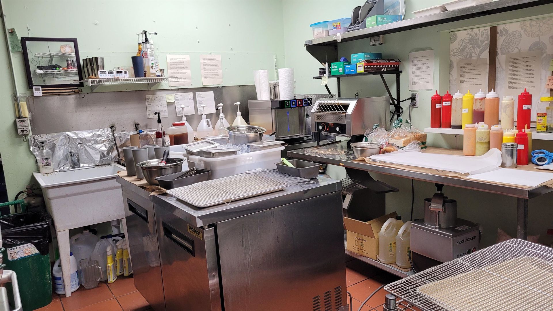 Photo 3 at 2 - 3343 Kingsway, Collingwood VE, Vancouver East Photo 3 at 2 - 3343 Kingsway, Collingwood VE, Vancouver East