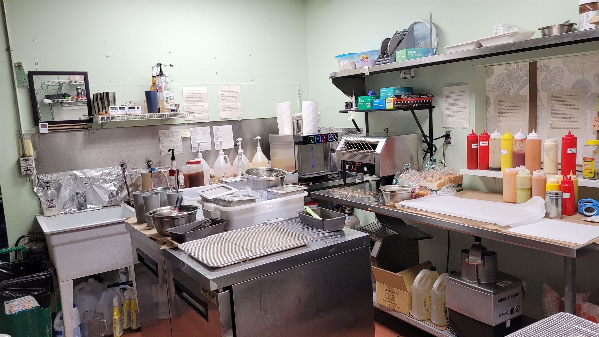 Photo 4 at 2 - 3343 Kingsway, Collingwood VE, Vancouver East Photo 4 at 2 - 3343 Kingsway, Collingwood VE, Vancouver East