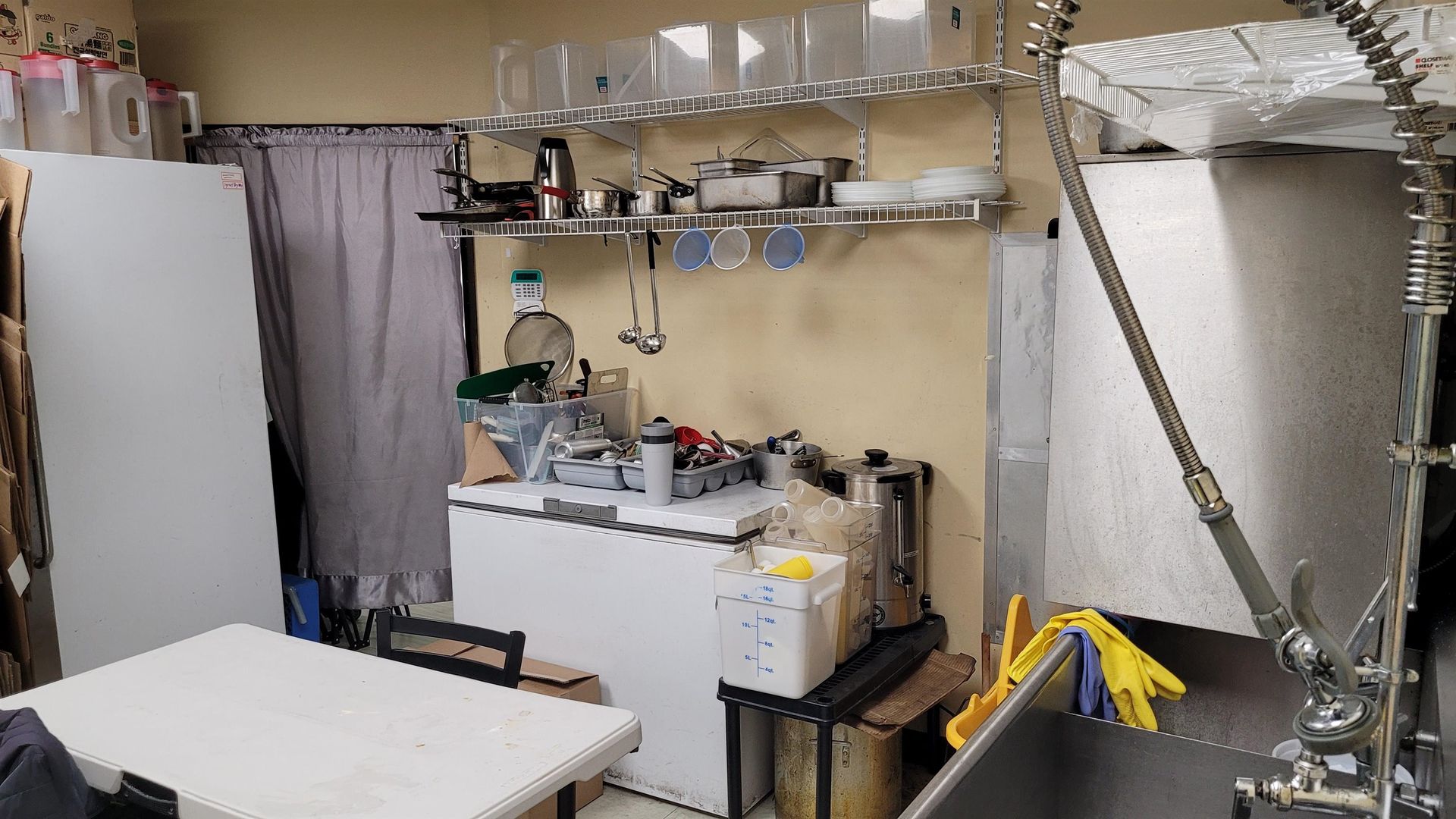 Photo 5 at 2 - 3343 Kingsway, Collingwood VE, Vancouver East Photo 5 at 2 - 3343 Kingsway, Collingwood VE, Vancouver East