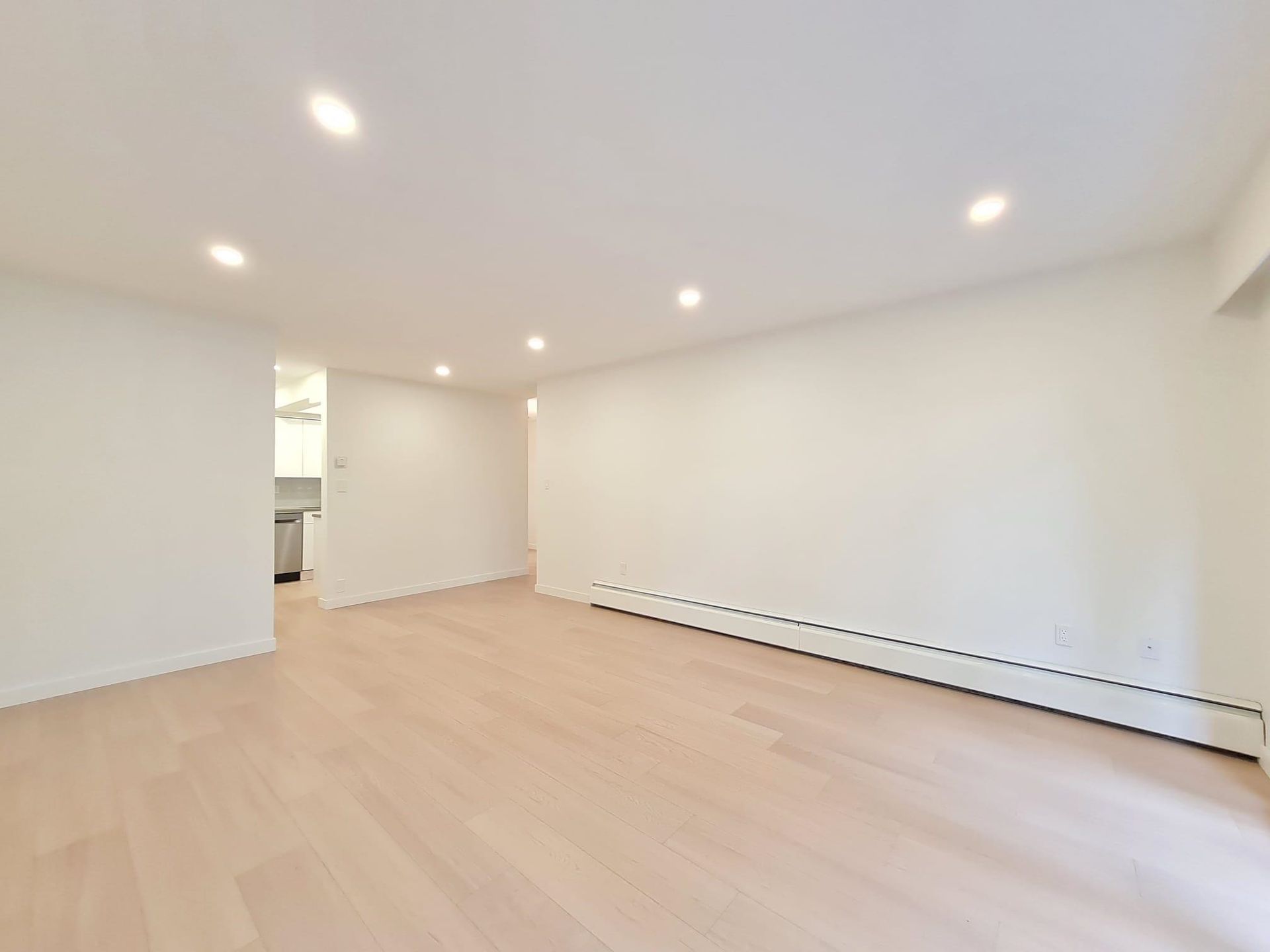 107 - 6560 Buswell Street2