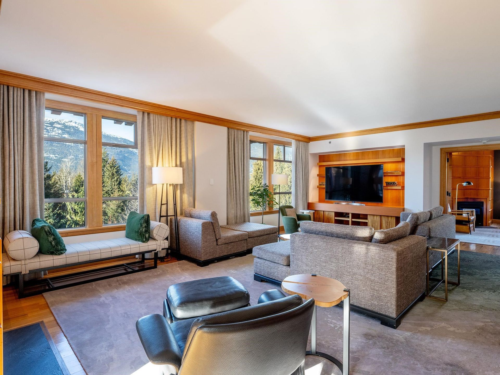 530-534 - 4591 Blackcomb Way, Benchlands, Whistler photo 0 530-534 - 4591 Blackcomb Way, Benchlands, Whistler photo 0
