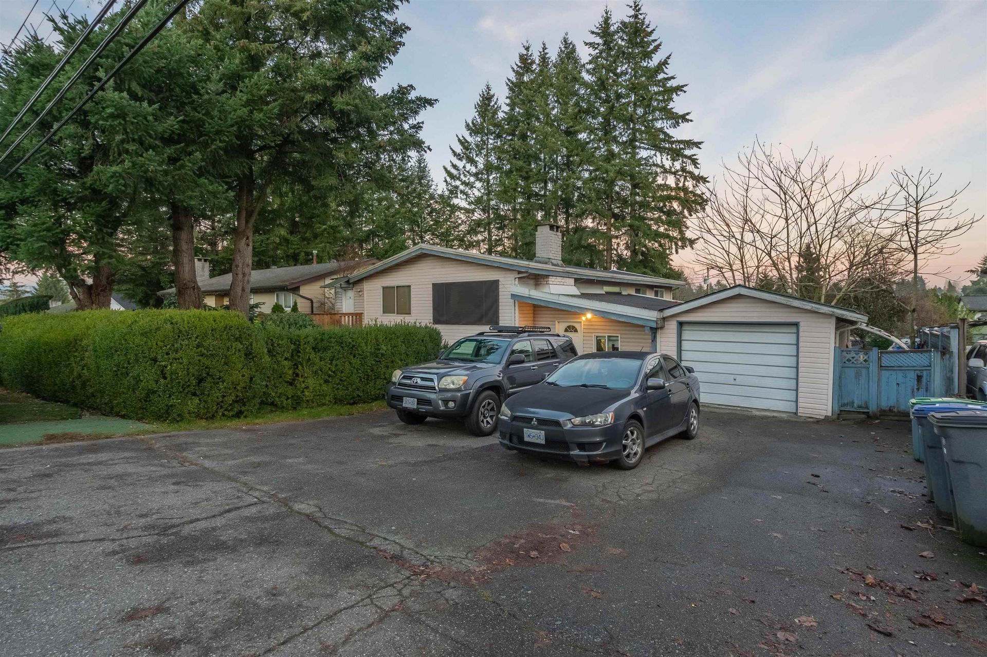 11084 148 Street, Bolivar Heights, North Surrey photo number 2