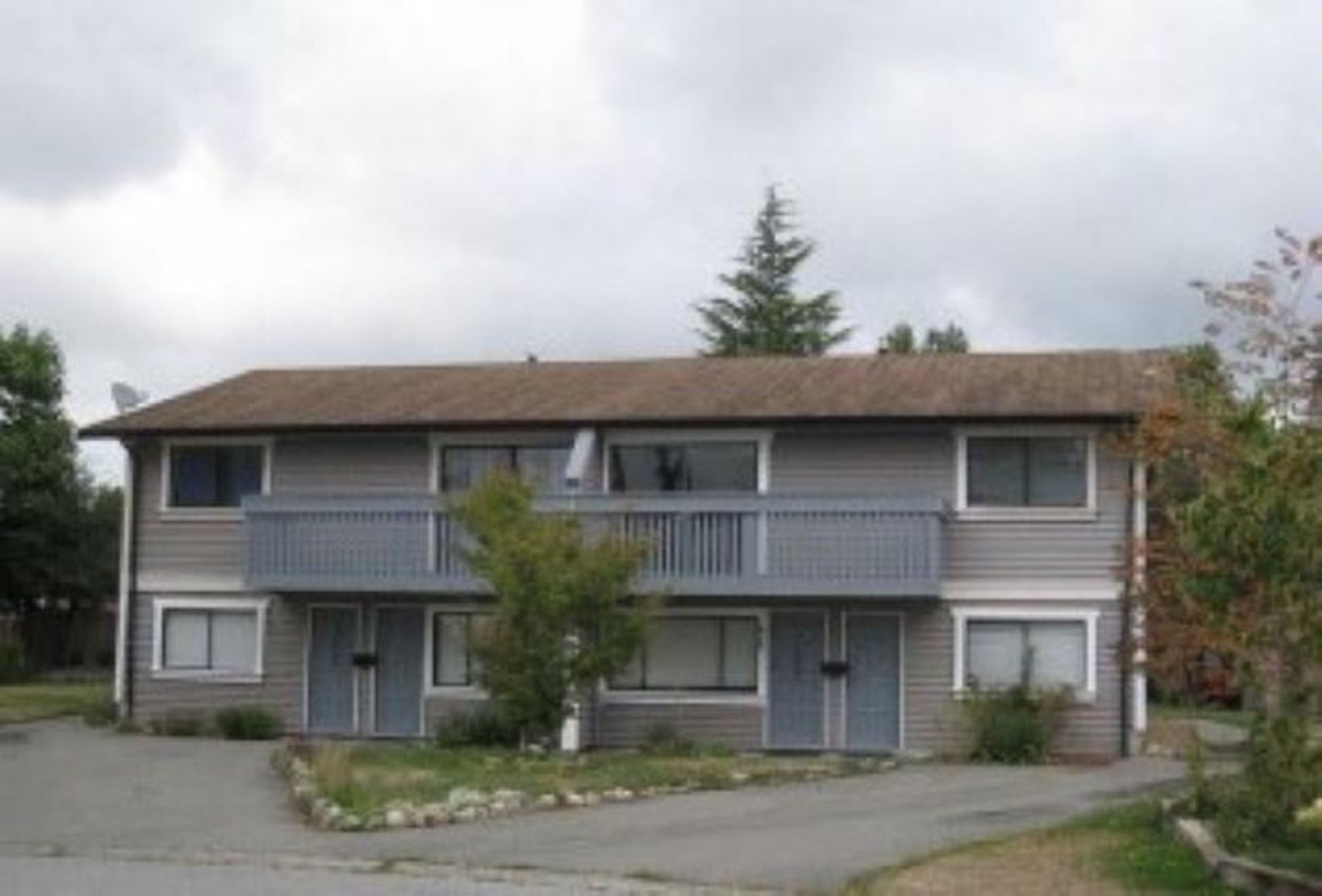 Photo 1 at 11723 - -11725 89a Avenue, Annieville, N. Delta Photo 1 at 11723 - -11725 89a Avenue, Annieville, N. Delta