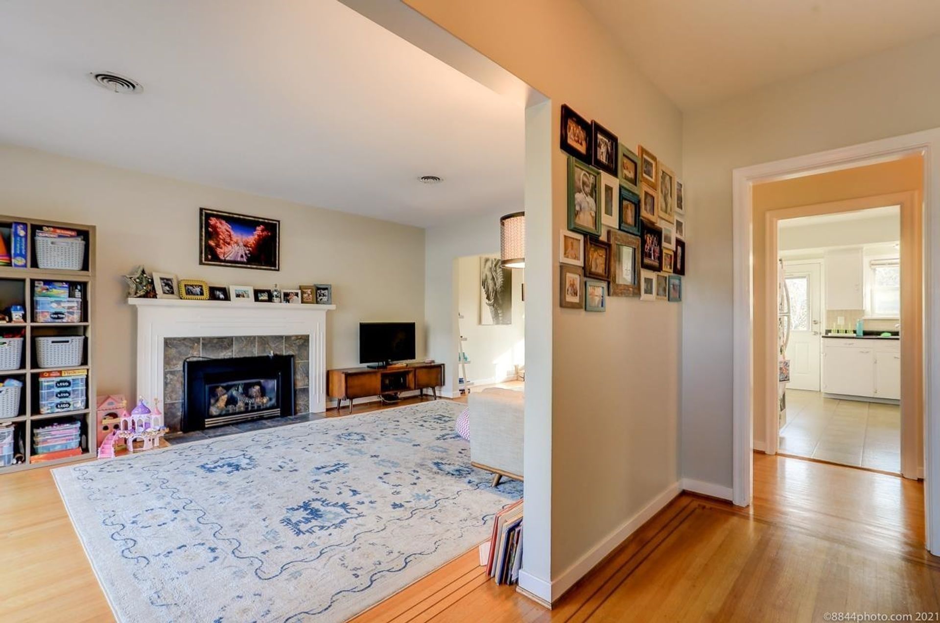 Photo 2 at 2016 W 48th Avenue, Kerrisdale, Vancouver West Photo 2 at 2016 W 48th Avenue, Kerrisdale, Vancouver West
