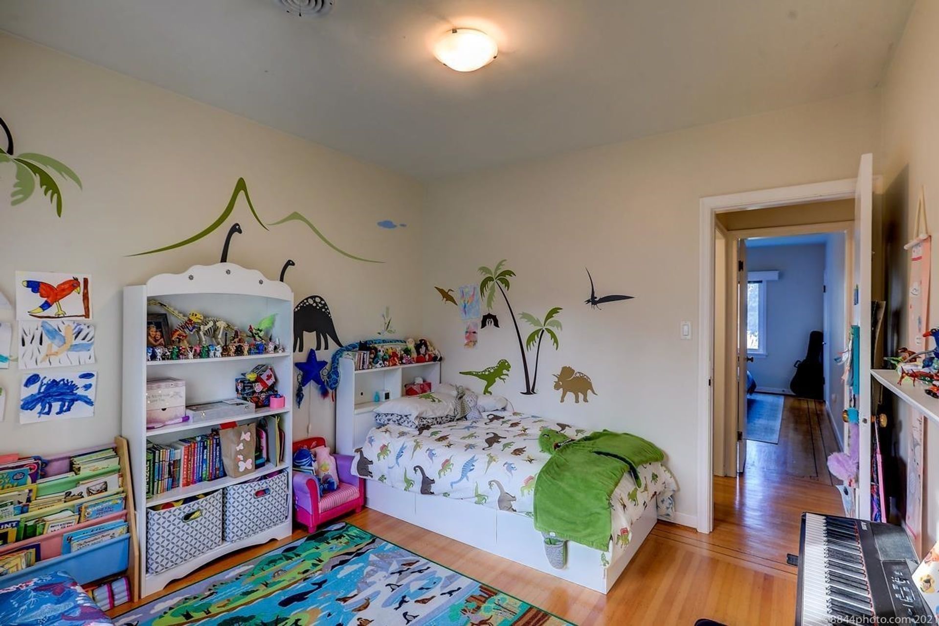 Photo 14 at 2016 W 48th Avenue, Kerrisdale, Vancouver West Photo 14 at 2016 W 48th Avenue, Kerrisdale, Vancouver West