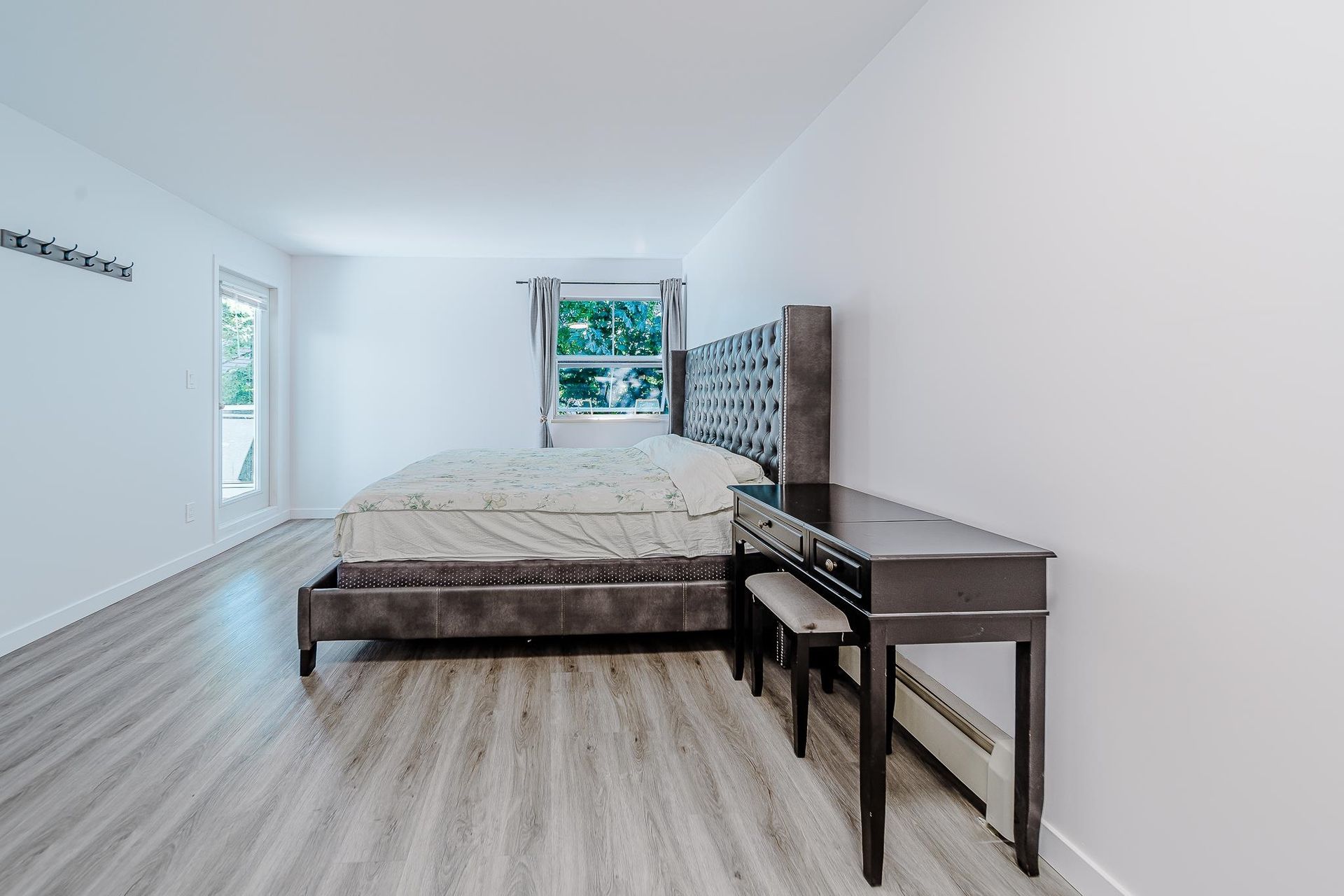19 - 7380 Minoru Boulevard4