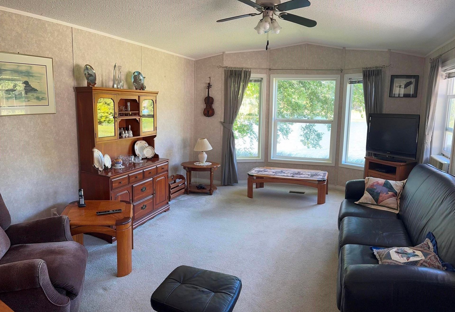 Photo 3 at 14 - 12793 Madeira Park Road, Pender Harbour Egmont, Sunshine Coast Photo 3 at 14 - 12793 Madeira Park Road, Pender Harbour Egmont, Sunshine Coast