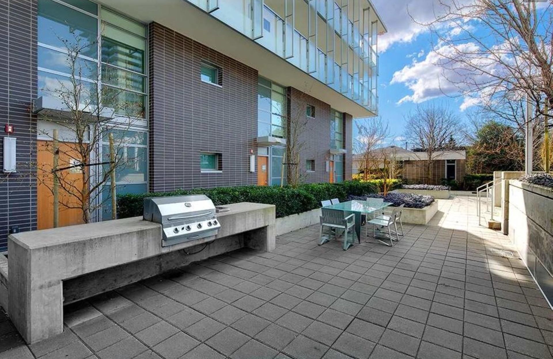Photo 4 at 6335 Silver Avenue, Metrotown, Burnaby South Photo 4 at 6335 Silver Avenue, Metrotown, Burnaby South