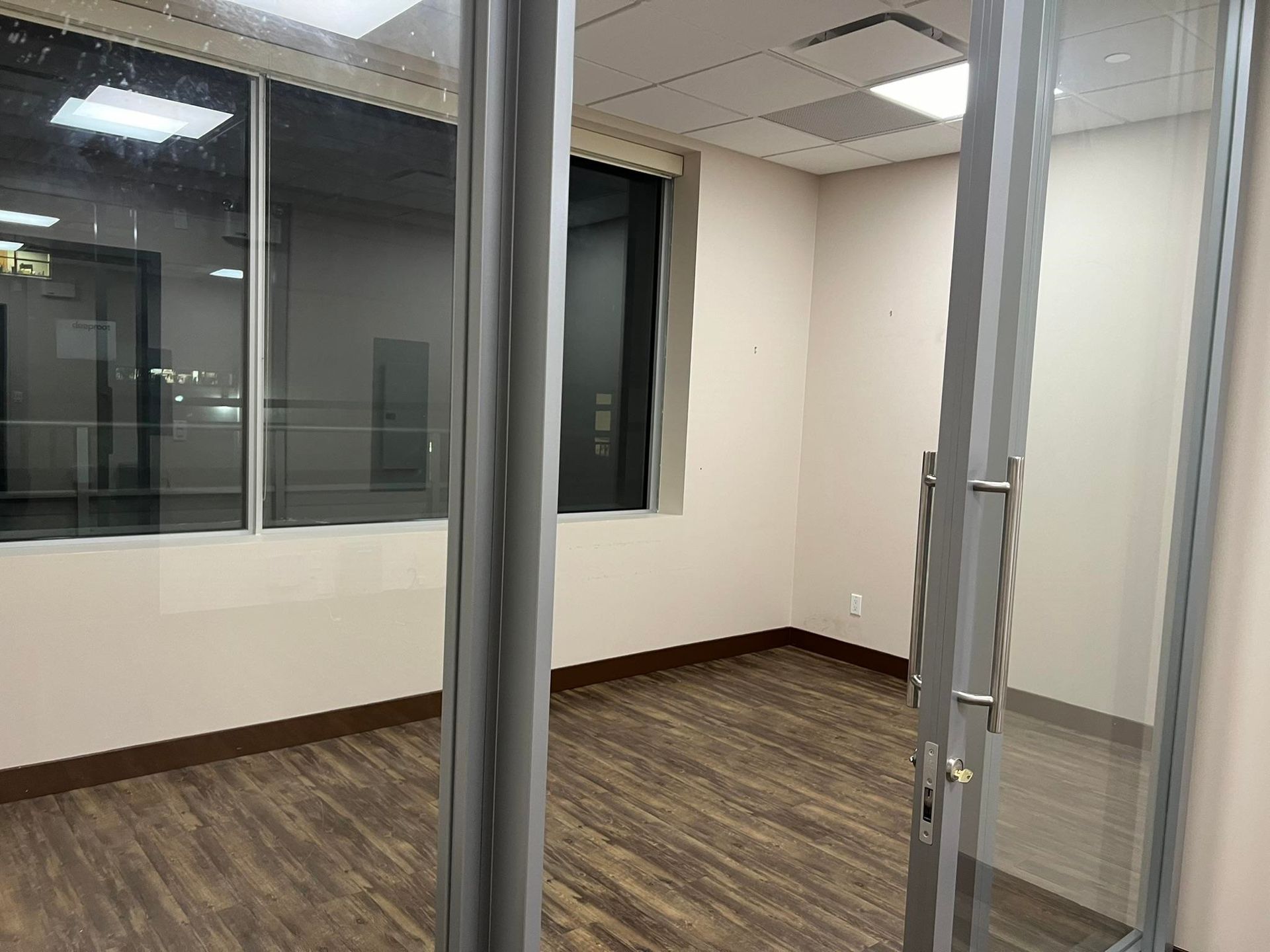 Photo 4 at 341 - 550 W Broadway, Fairview VW, Vancouver West Photo 4 at 341 - 550 W Broadway, Fairview VW, Vancouver West