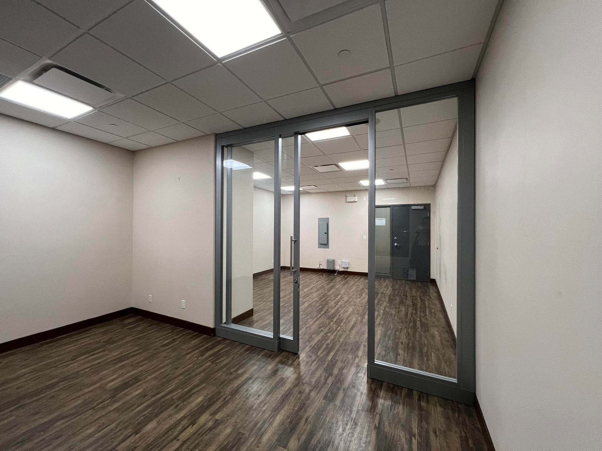 Photo 5 at 341 - 550 W Broadway, Fairview VW, Vancouver West Photo 5 at 341 - 550 W Broadway, Fairview VW, Vancouver West