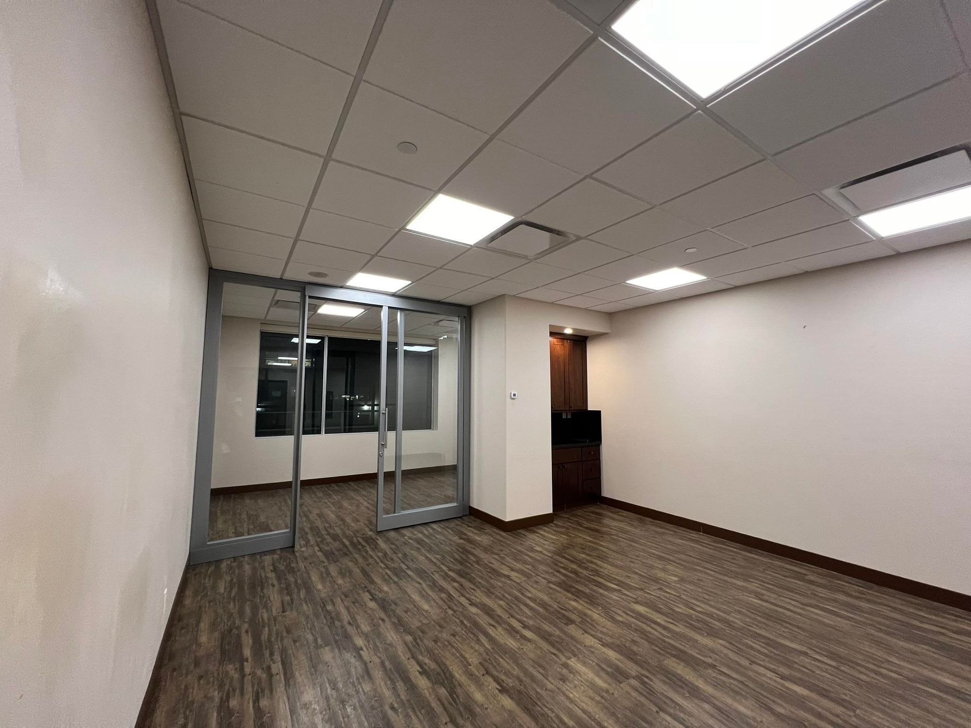 Photo 7 at 341 - 550 W Broadway, Fairview VW, Vancouver West Photo 7 at 341 - 550 W Broadway, Fairview VW, Vancouver West