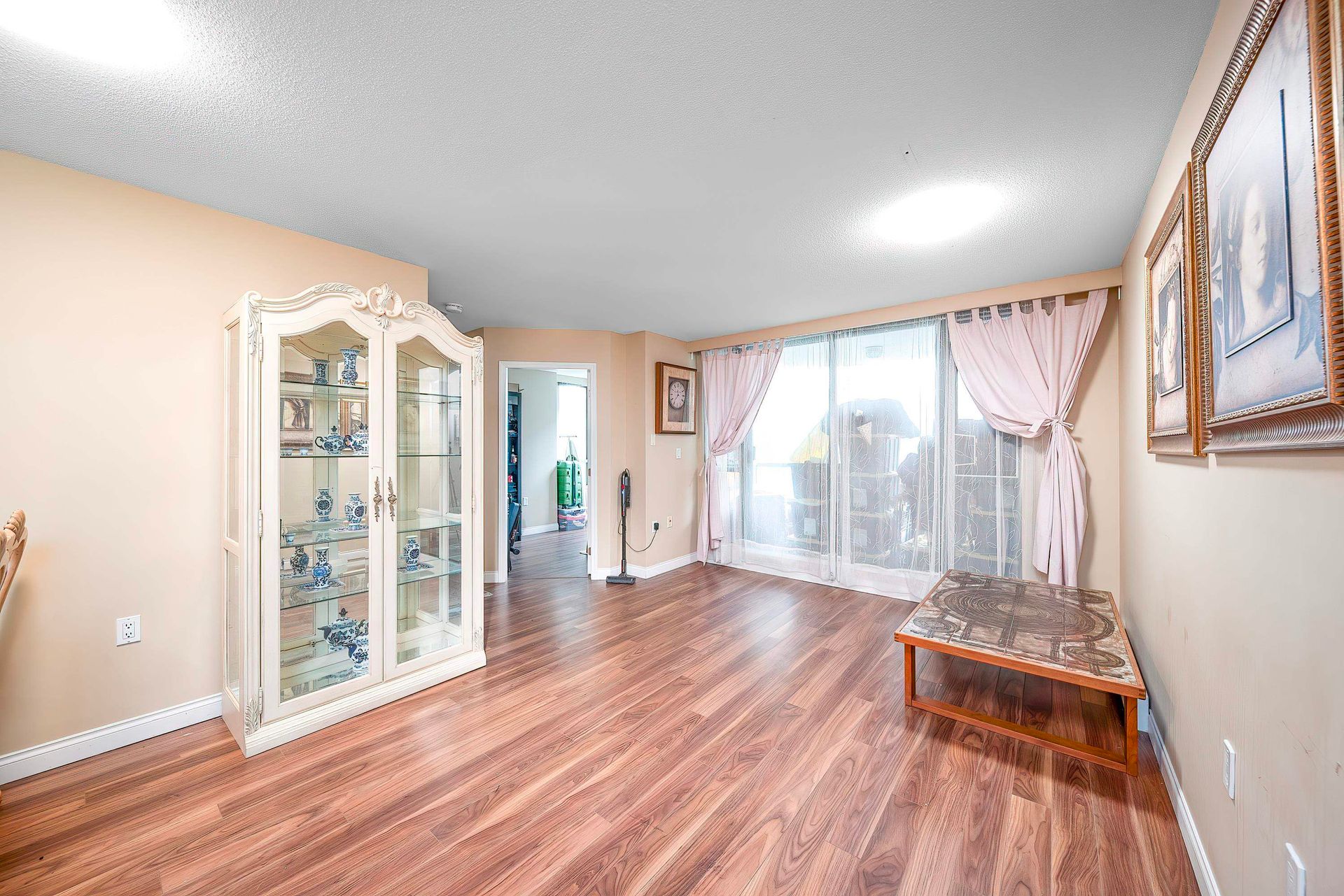 503 - 7380 Elmbridge Way4