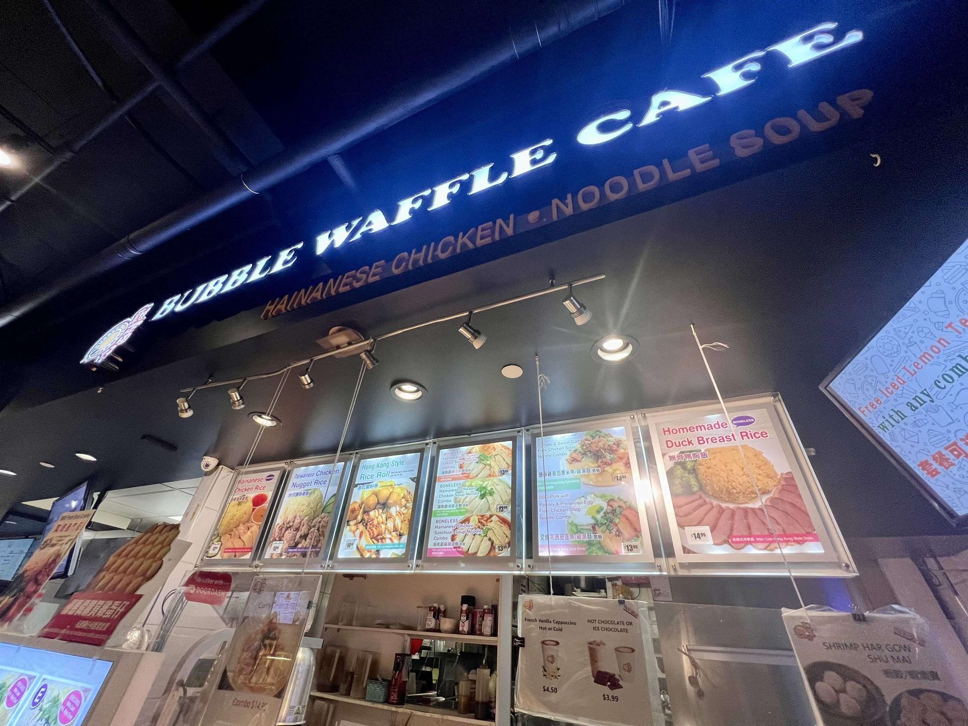 Photo 4 at 6 - 530 Hornby Street, Downtown VW, Vancouver West Photo 4 at 6 - 530 Hornby Street, Downtown VW, Vancouver West