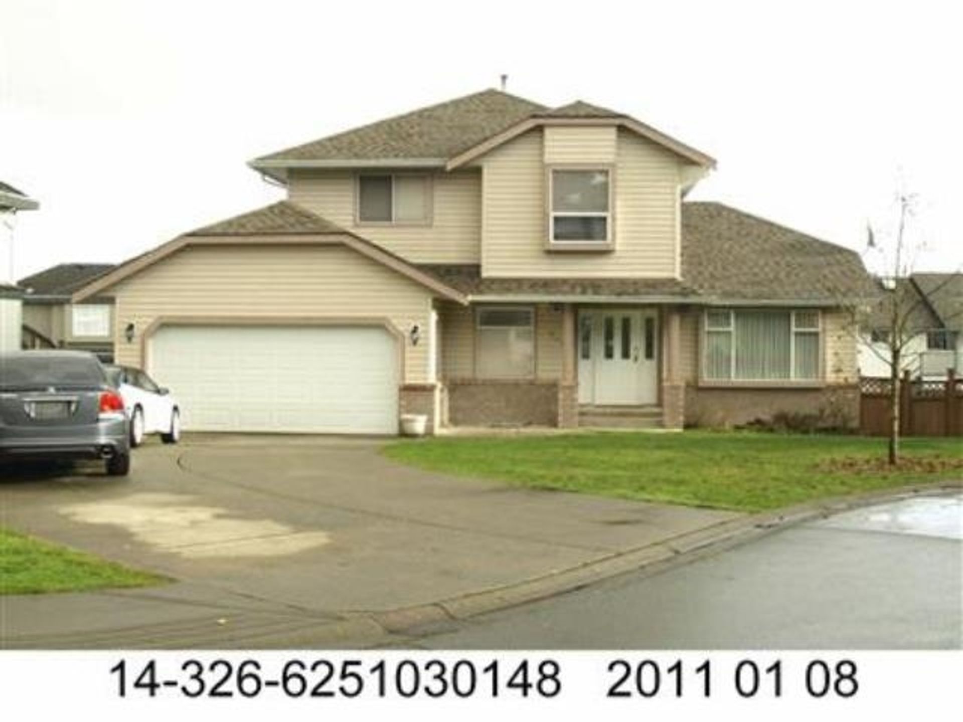 Photo 1 at 8236 167a Street, Fleetwood Tynehead, Surrey Photo 1 at 8236 167a Street, Fleetwood Tynehead, Surrey