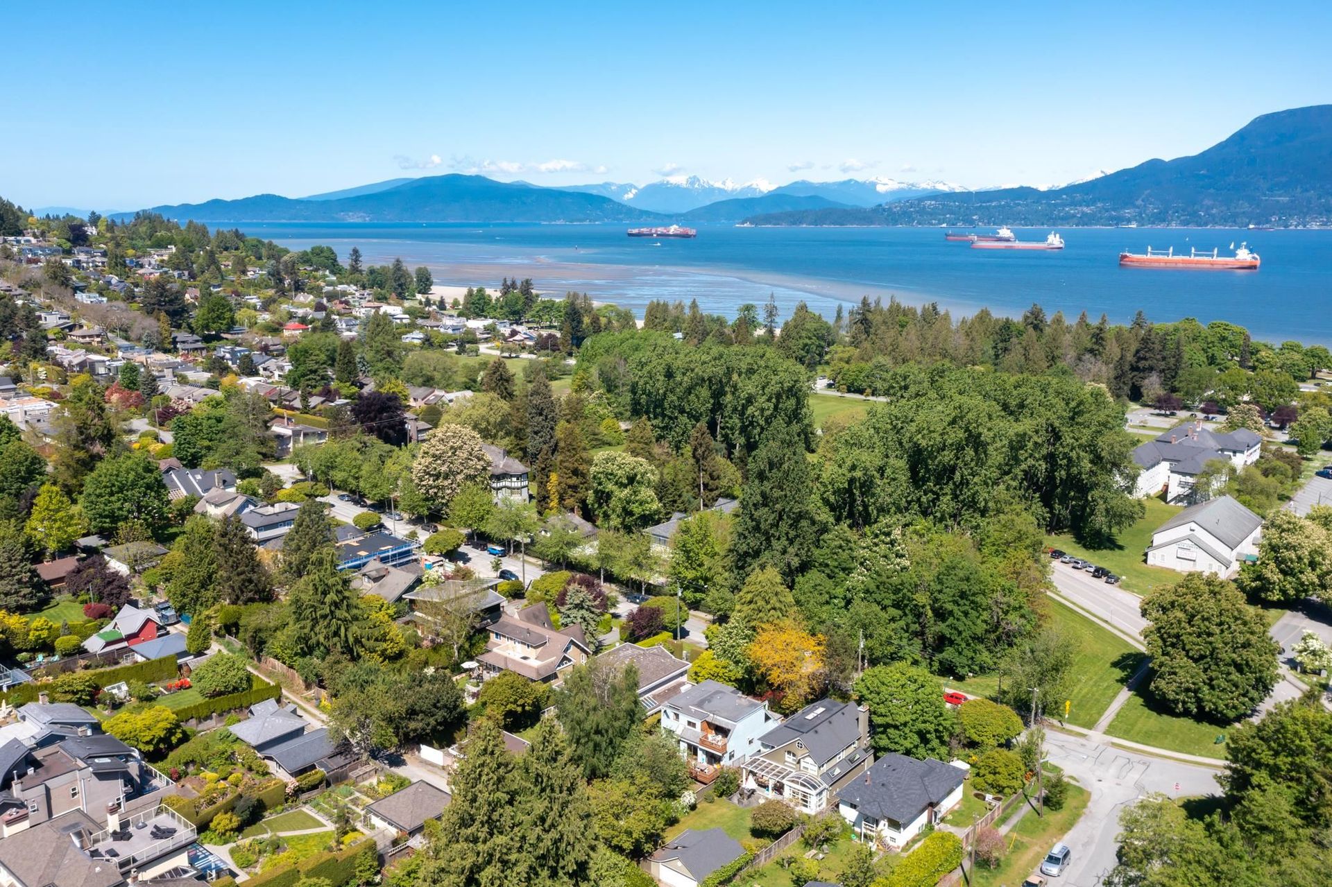 Photo 3 at 4316 W 2nd Avenue, Point Grey, Vancouver West Photo 3 at 4316 W 2nd Avenue, Point Grey, Vancouver West