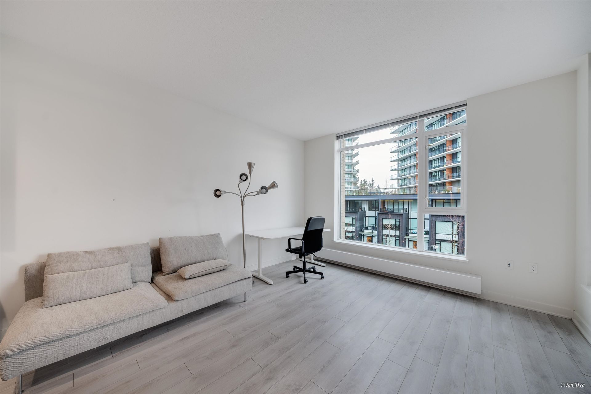 313 - 8850 University Crescent4