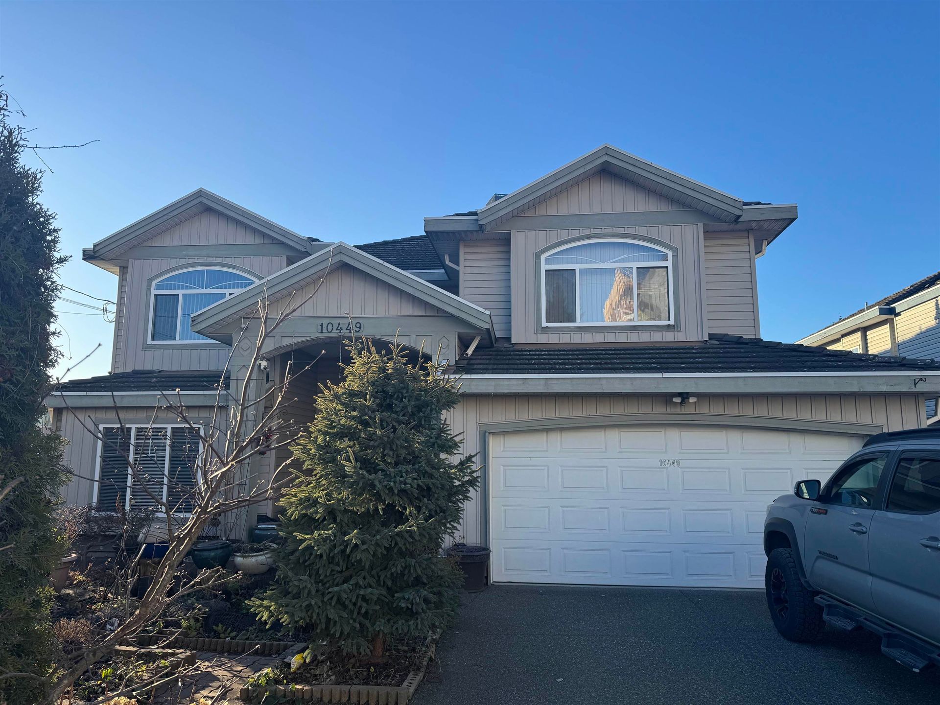 Photo 2 at 10449 138a Street, Whalley, North Surrey Photo 2 at 10449 138a Street, Whalley, North Surrey
