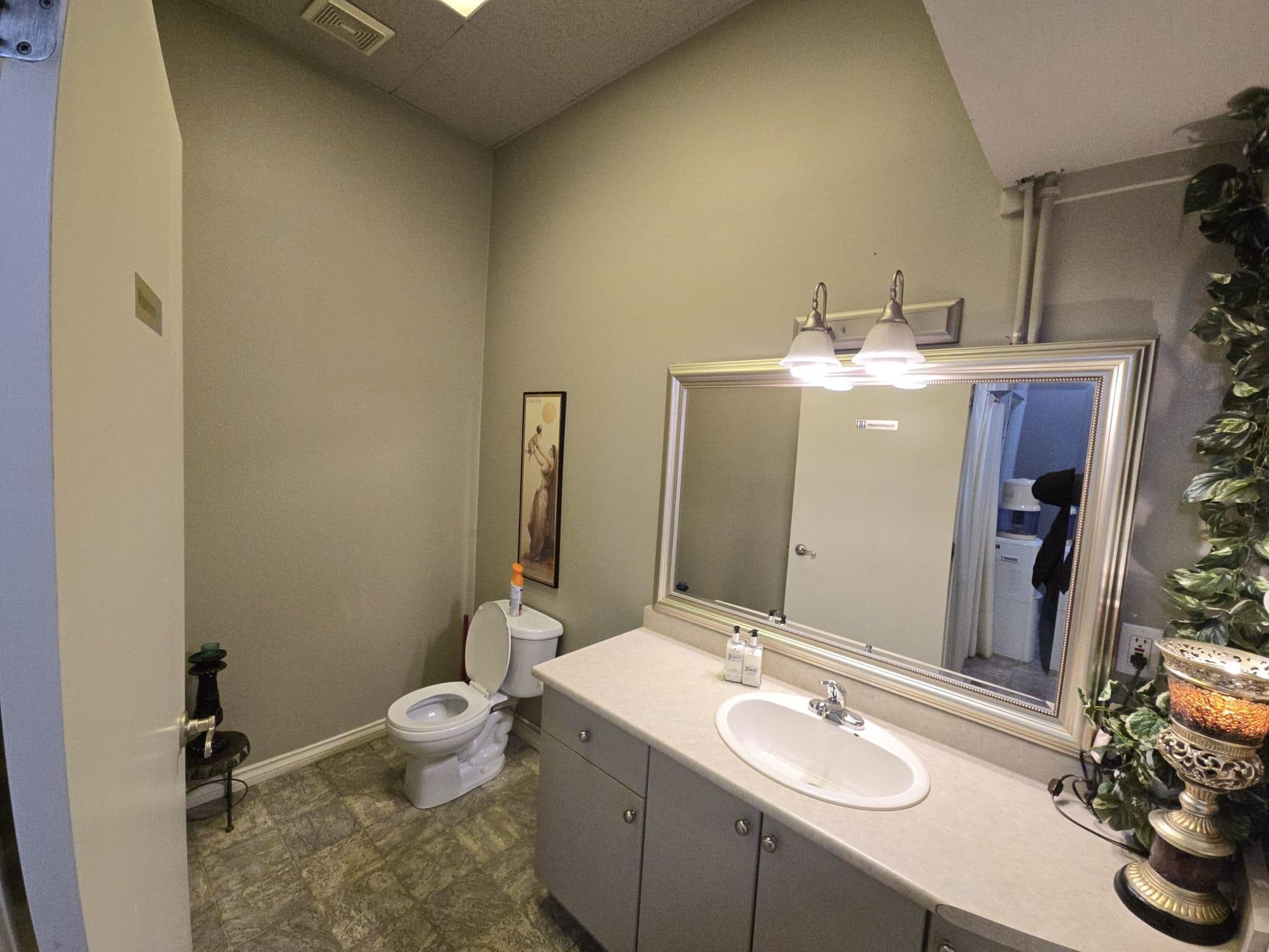 Photo 12 at 4929 Main Street, Main, Vancouver East Photo 12 at 4929 Main Street, Main, Vancouver East