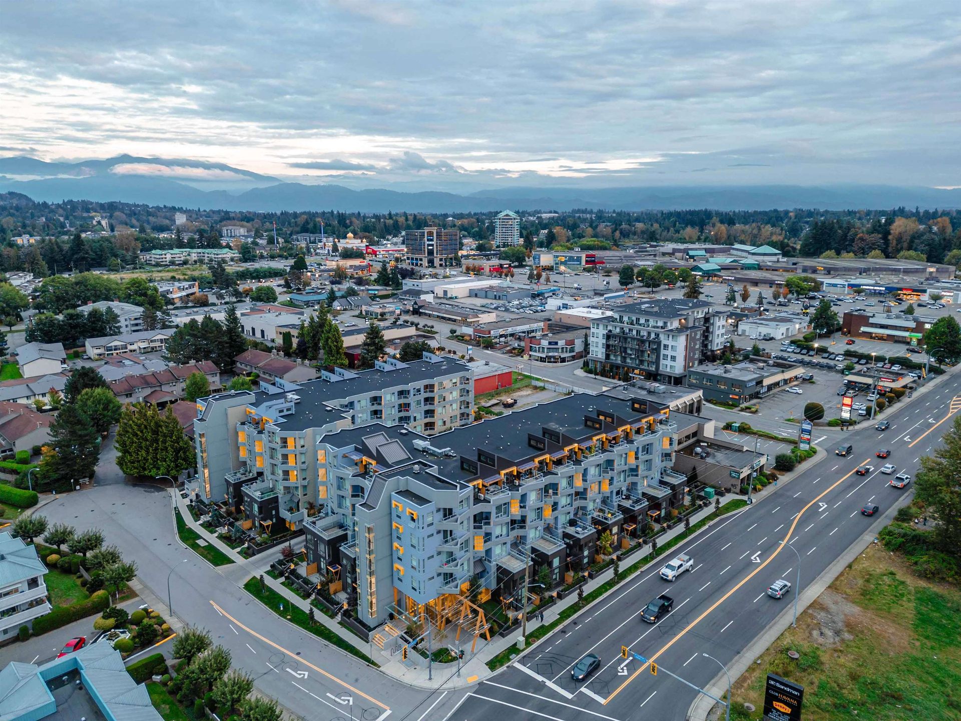508 - 32828 Landeau Place, Central Abbotsford, Abbotsford photo 2