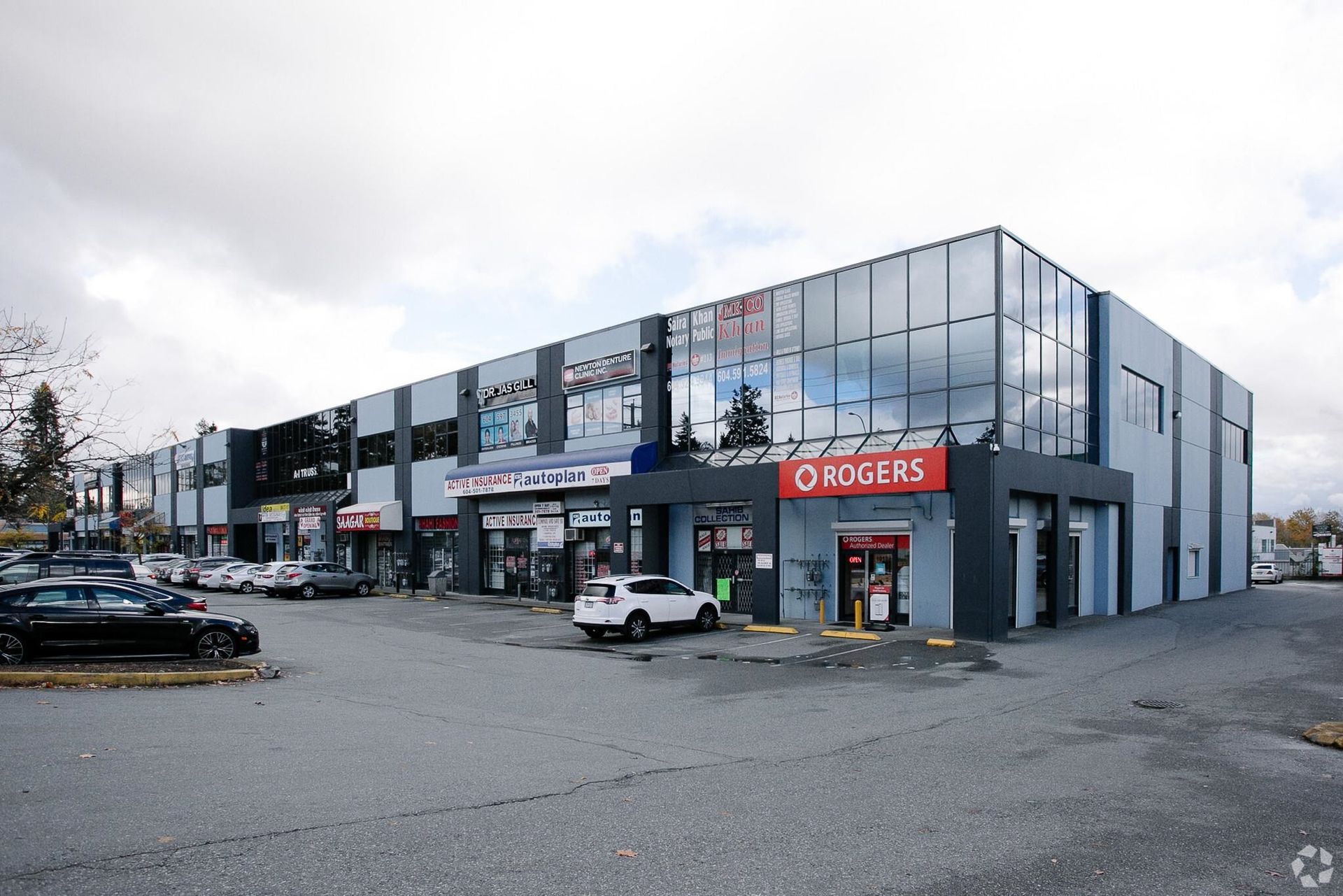 Photo 1 at  , Queen Mary Park Surrey, Surrey Photo 1 at  , Queen Mary Park Surrey, Surrey