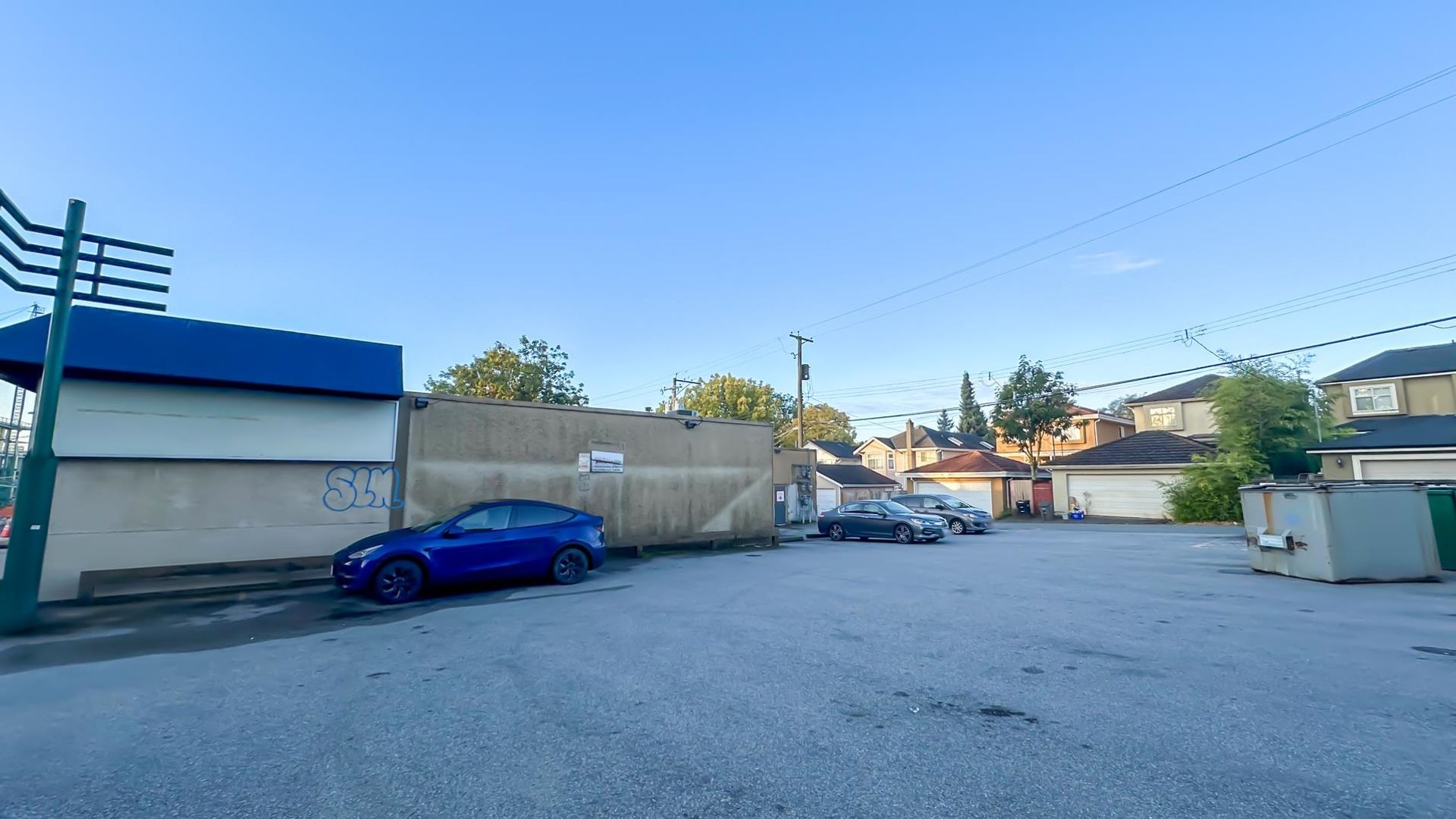 Photo 3 at 8265 Oak Street, Marpole, Vancouver West Photo 3 at 8265 Oak Street, Marpole, Vancouver West