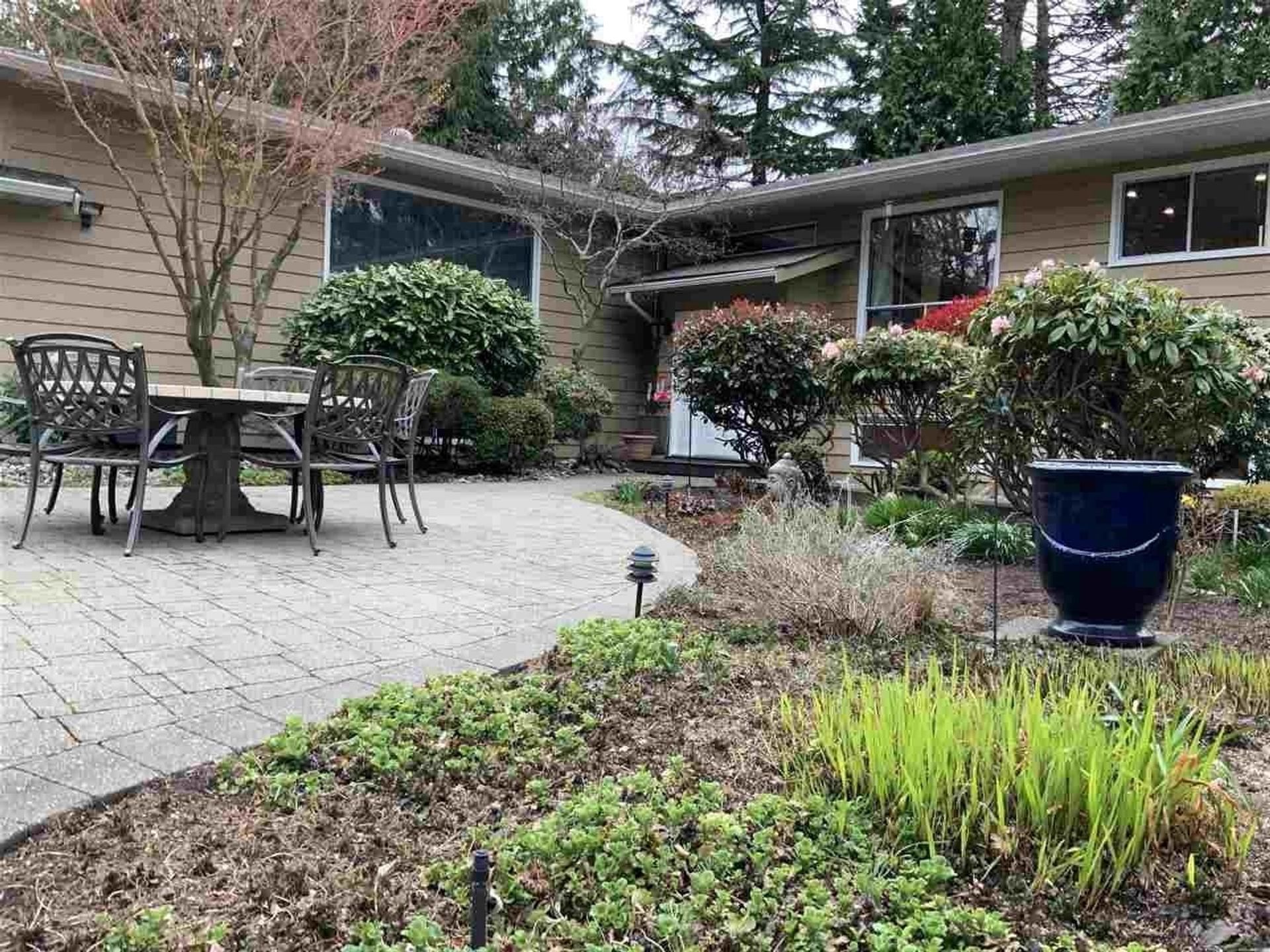 Photo 17 at 5065 1 Avenue, Pebble Hill, Tsawwassen Photo 17 at 5065 1 Avenue, Pebble Hill, Tsawwassen
