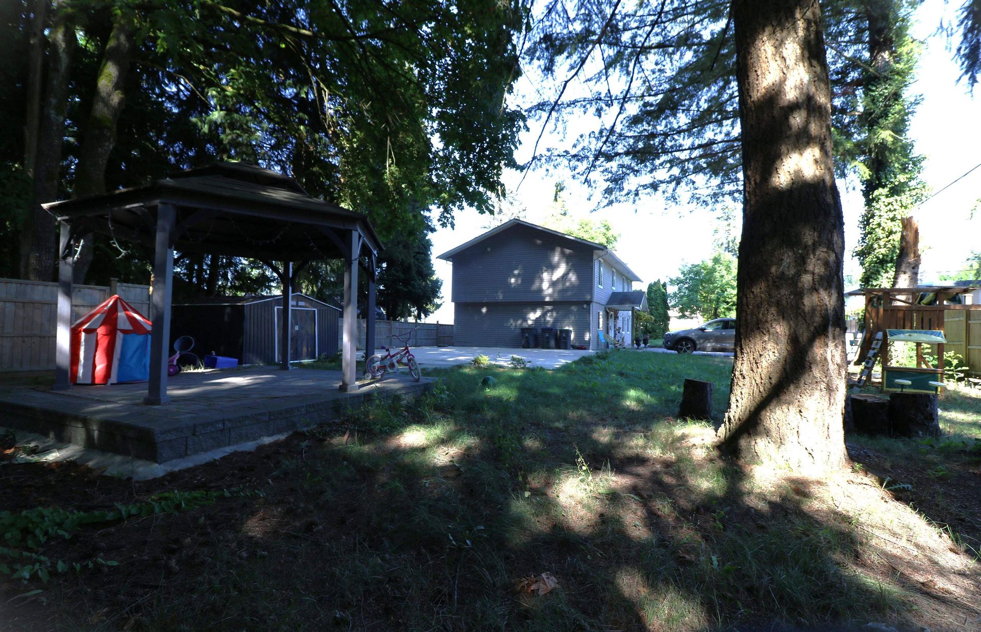Photo 4