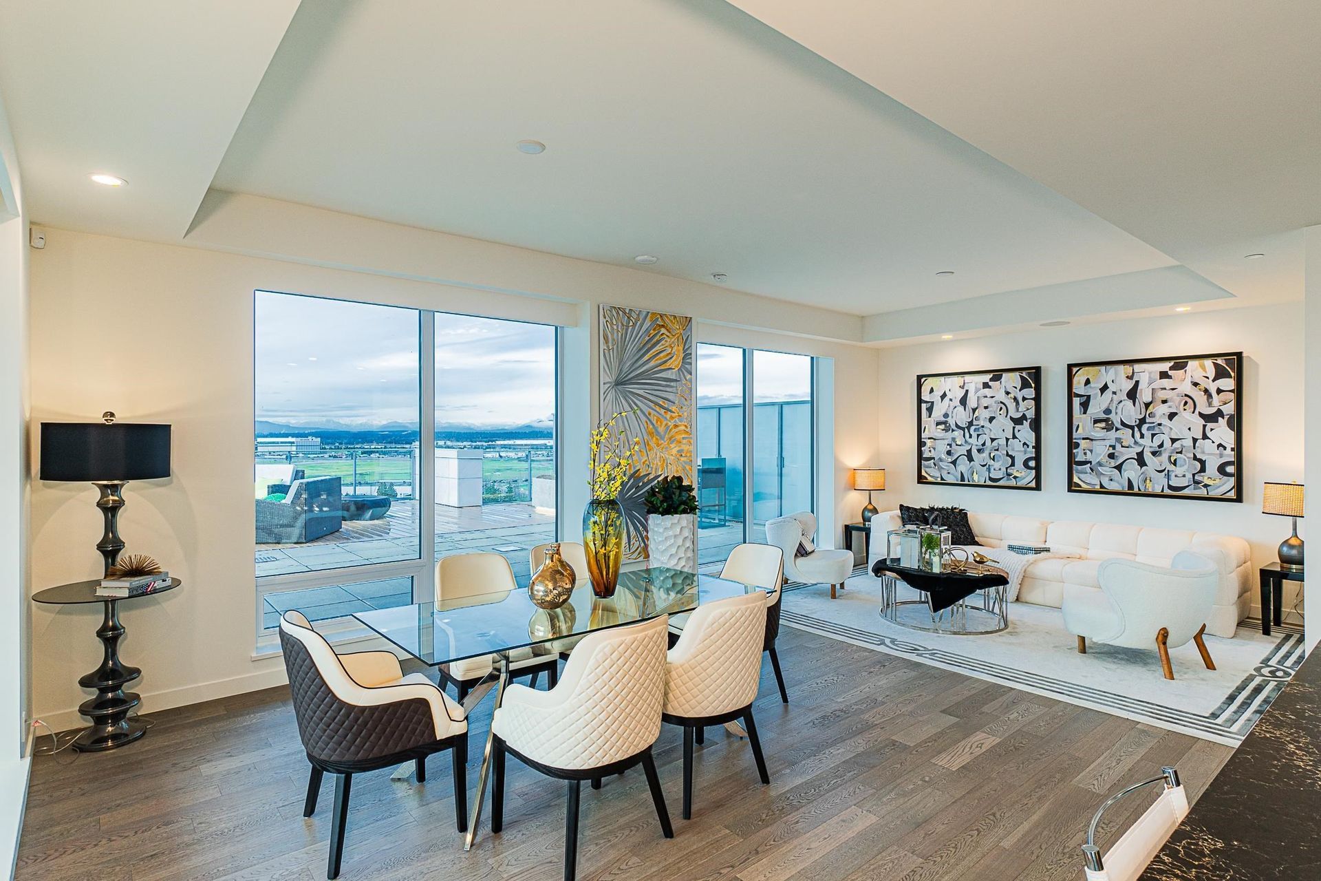 1201 - 6811 Pearson Way3
