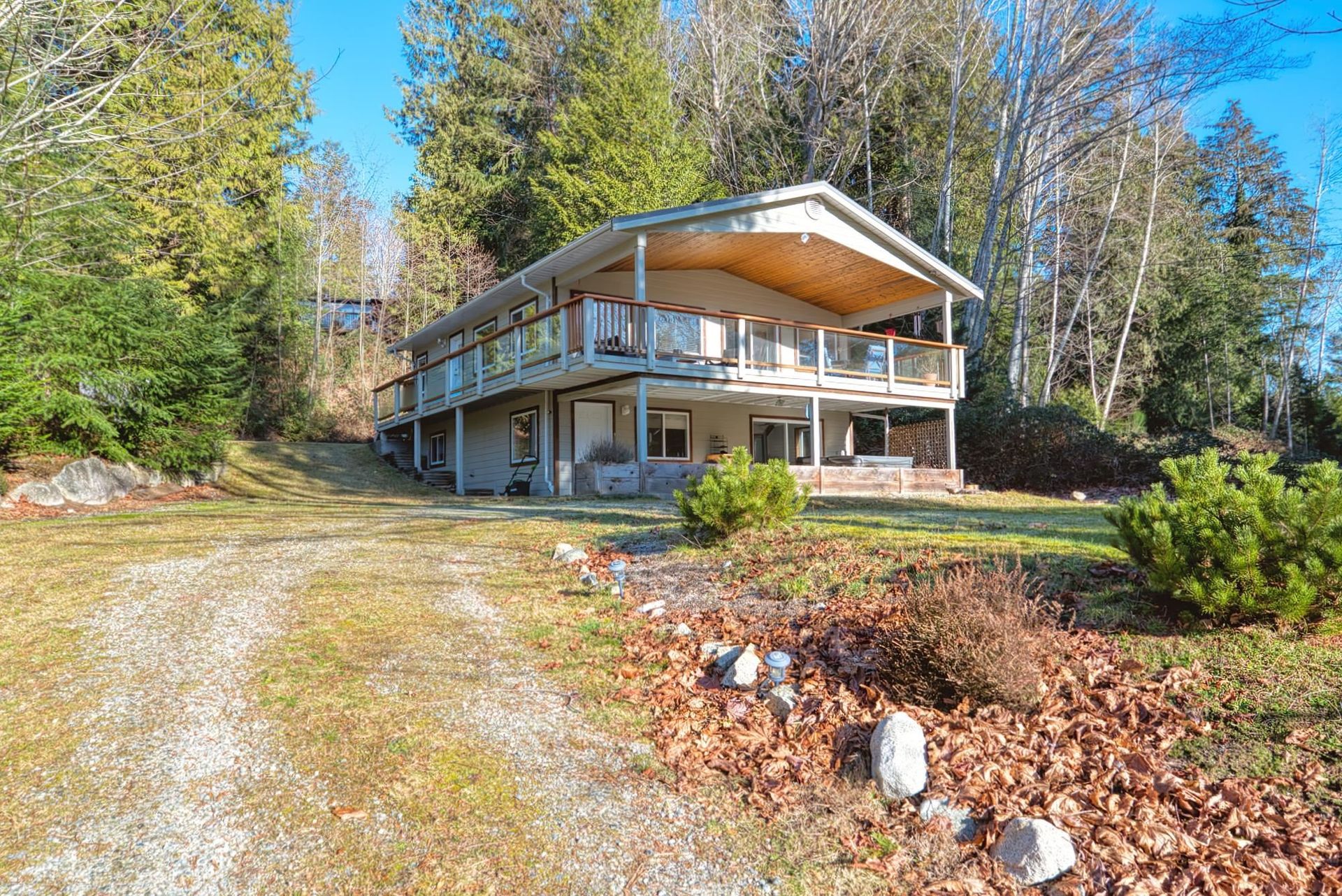 4559 Merrill Road, Pender Harbour Egmont, Sunshine Coast photo number 2 4559 Merrill Road, Pender Harbour Egmont, Sunshine Coast photo number 2