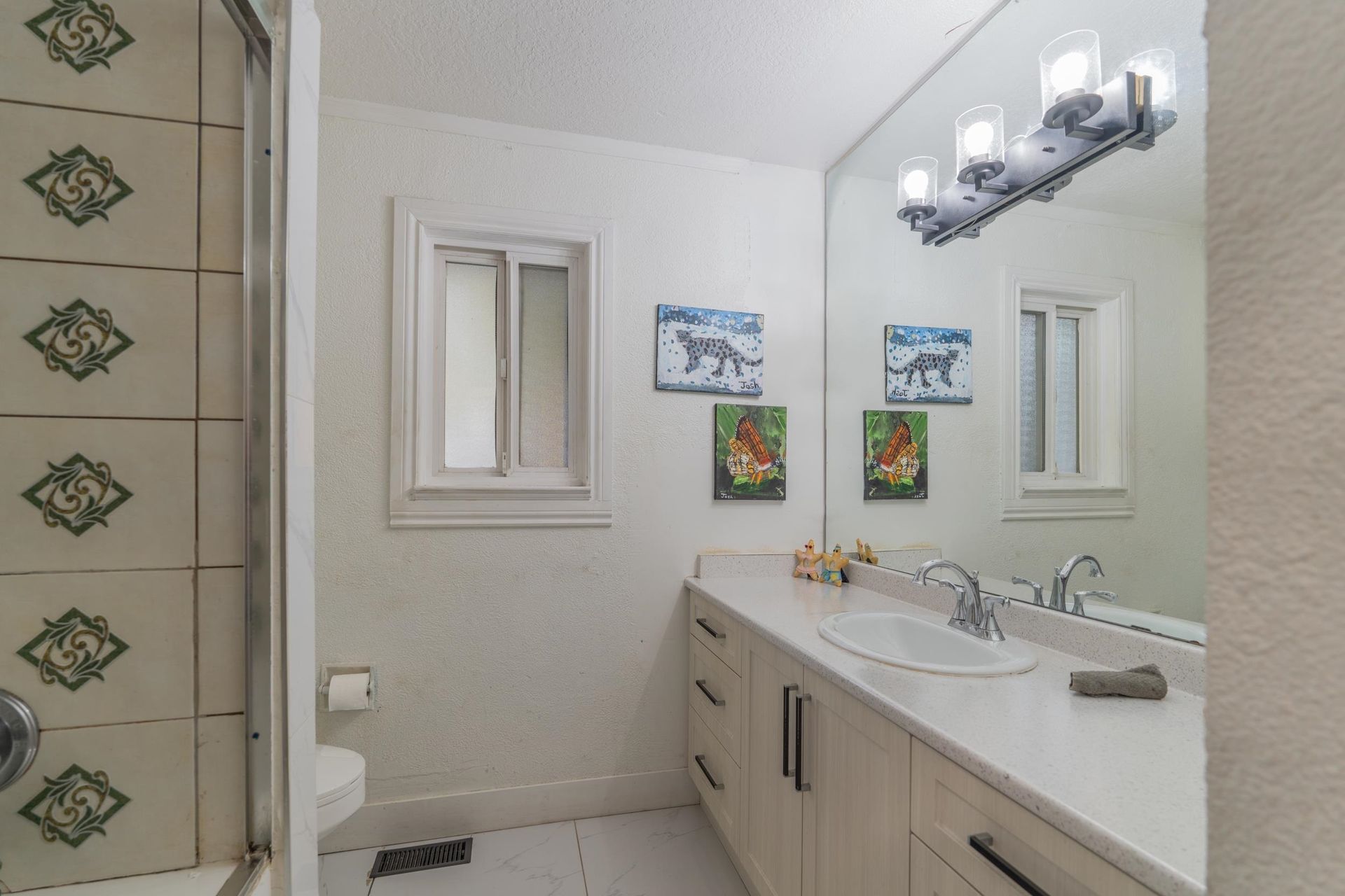 Photo 15 at 13115 107a Avenue, Whalley, North Surrey Photo 15 at 13115 107a Avenue, Whalley, North Surrey
