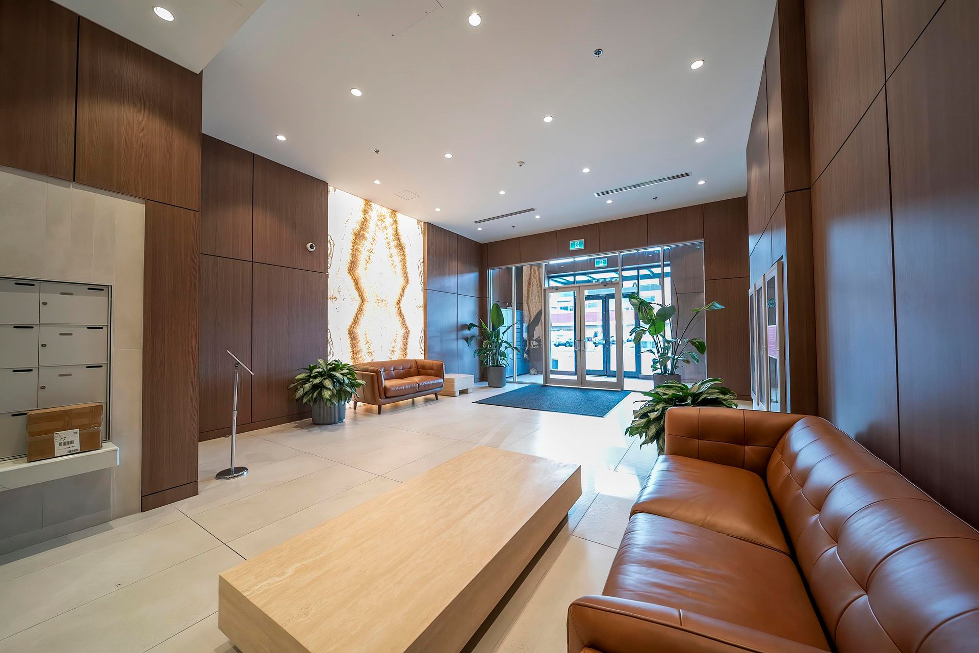 1202 - 8111 Park Road2