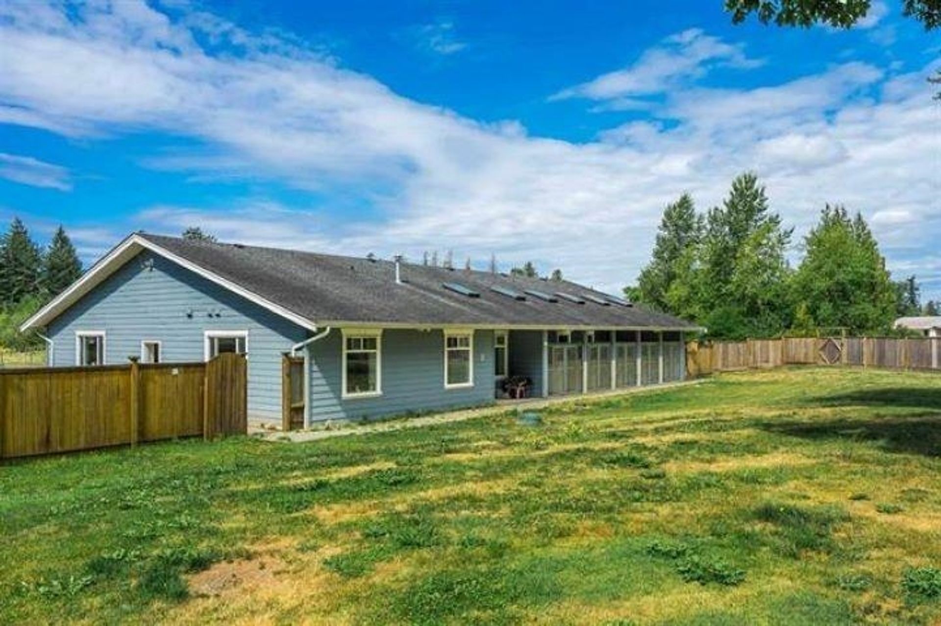 Photo 9 at 4102 Lefeuvre Road, Abbotsford West, Abbotsford Photo 9 at 4102 Lefeuvre Road, Abbotsford West, Abbotsford