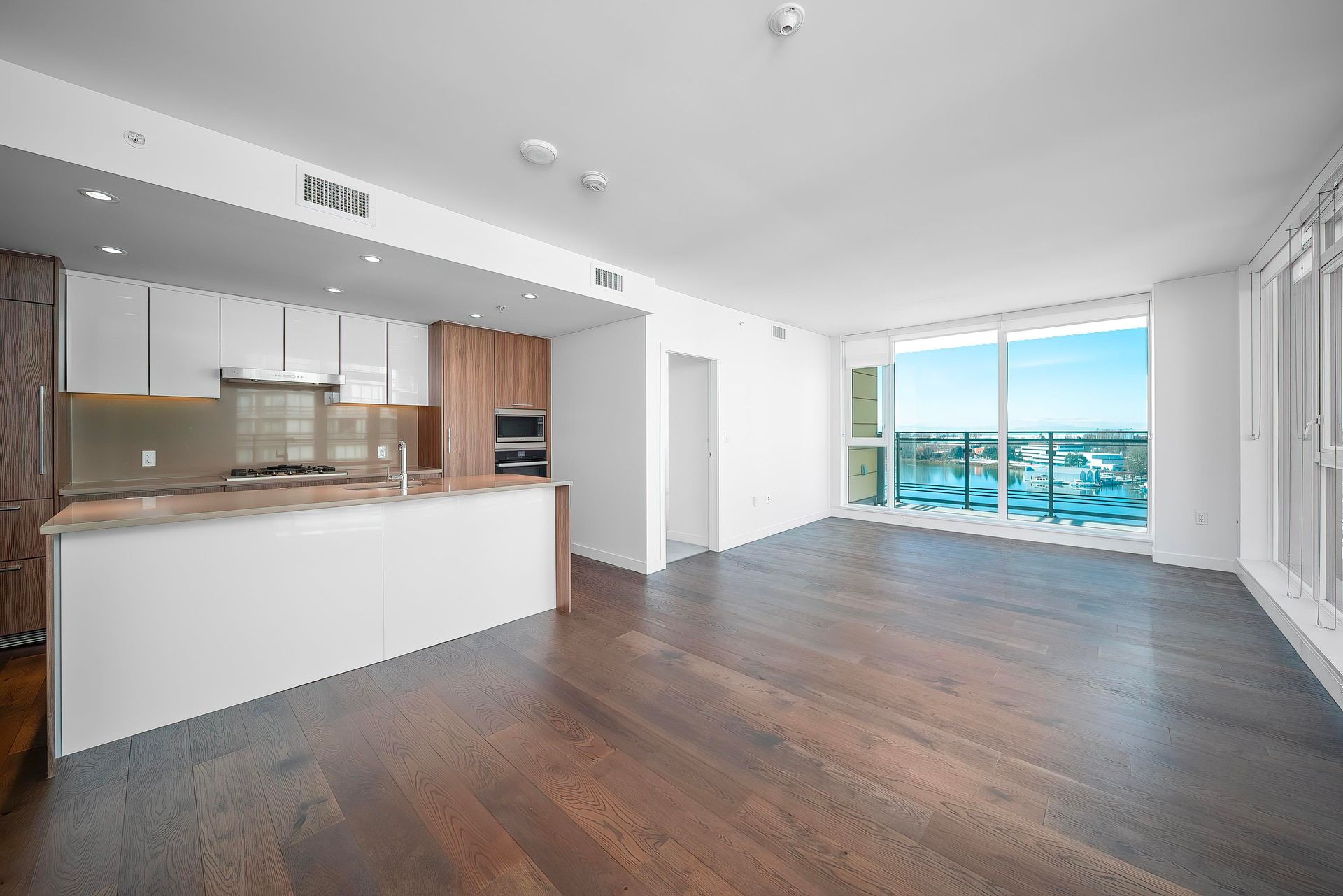 1303 - 3280 Corvette Way2