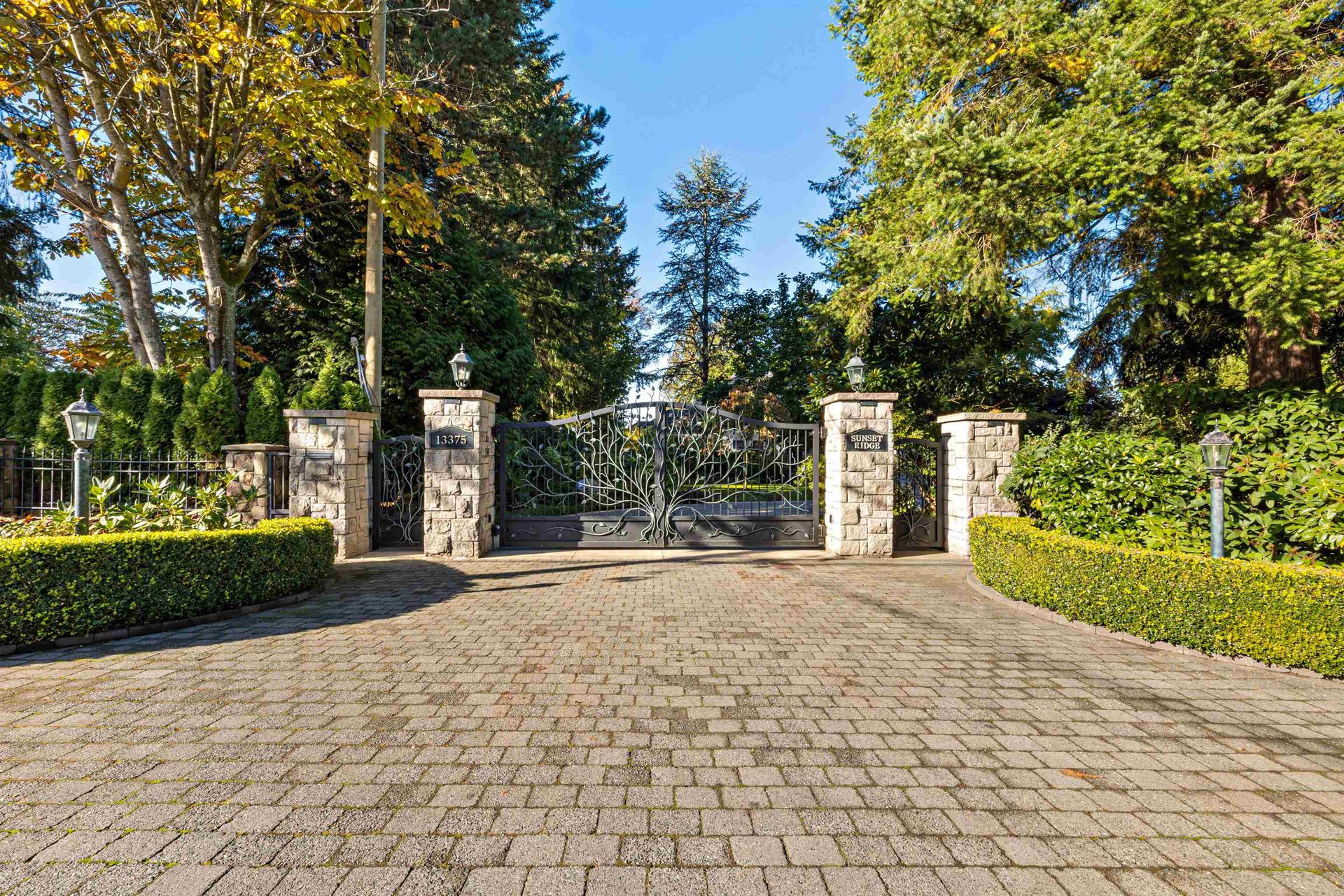 Photo 3 at 13375 Crescent Road, Crescent Bch Ocean Pk., South Surrey White Rock Photo 3 at 13375 Crescent Road, Crescent Bch Ocean Pk., South Surrey White Rock