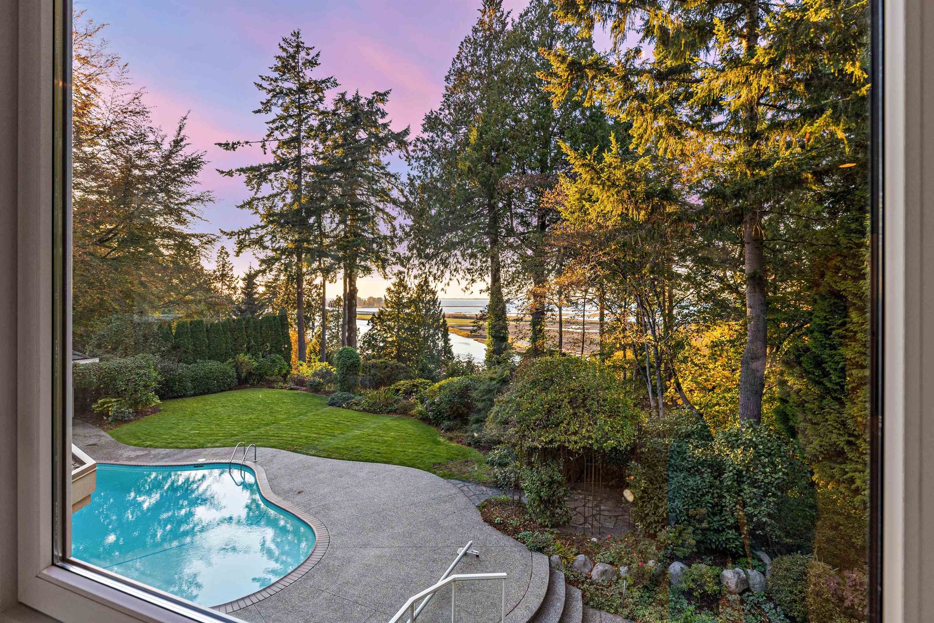 Photo 34 at 13375 Crescent Road, Crescent Bch Ocean Pk., South Surrey White Rock Photo 34 at 13375 Crescent Road, Crescent Bch Ocean Pk., South Surrey White Rock