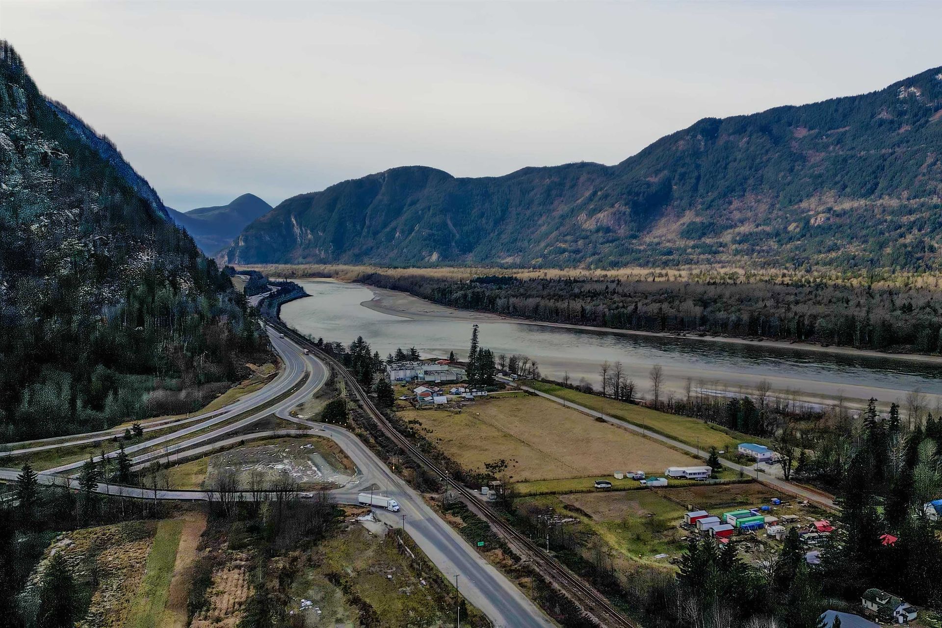 Photo 10 at 1 - 61934 Estell Road, Hope, Hope & Area Photo 10 at 1 - 61934 Estell Road, Hope, Hope & Area