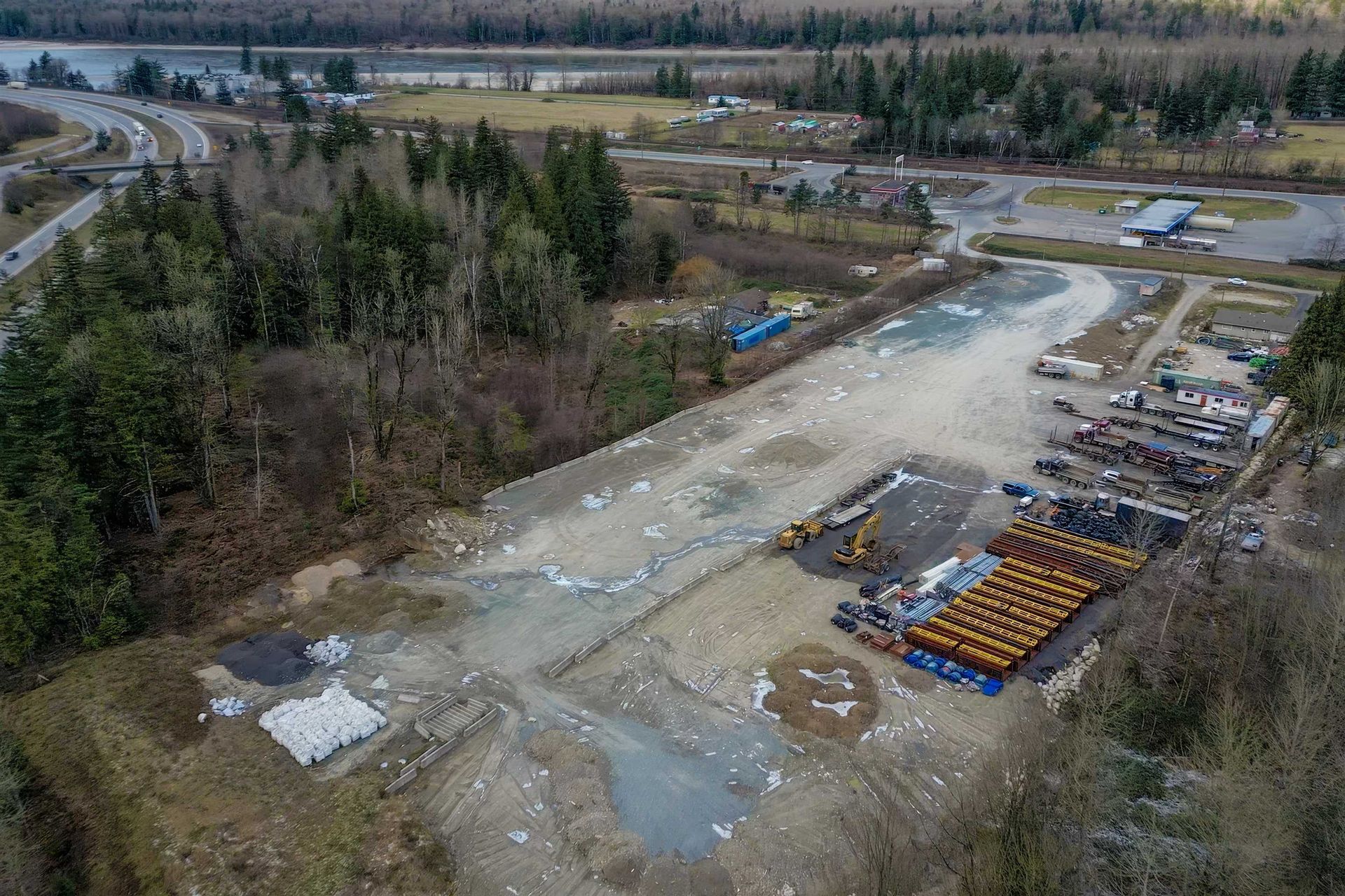 Photo 11 at 1 - 61934 Estell Road, Hope, Hope & Area Photo 11 at 1 - 61934 Estell Road, Hope, Hope & Area